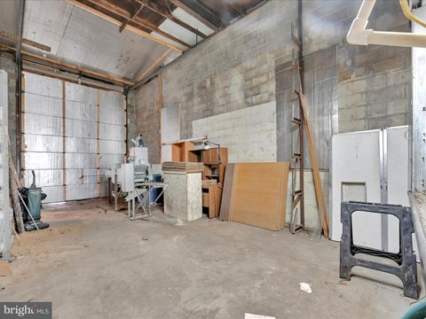 listing image 44