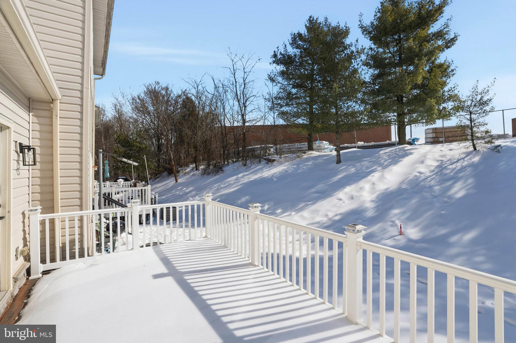 BELMONT STATION - Residential
