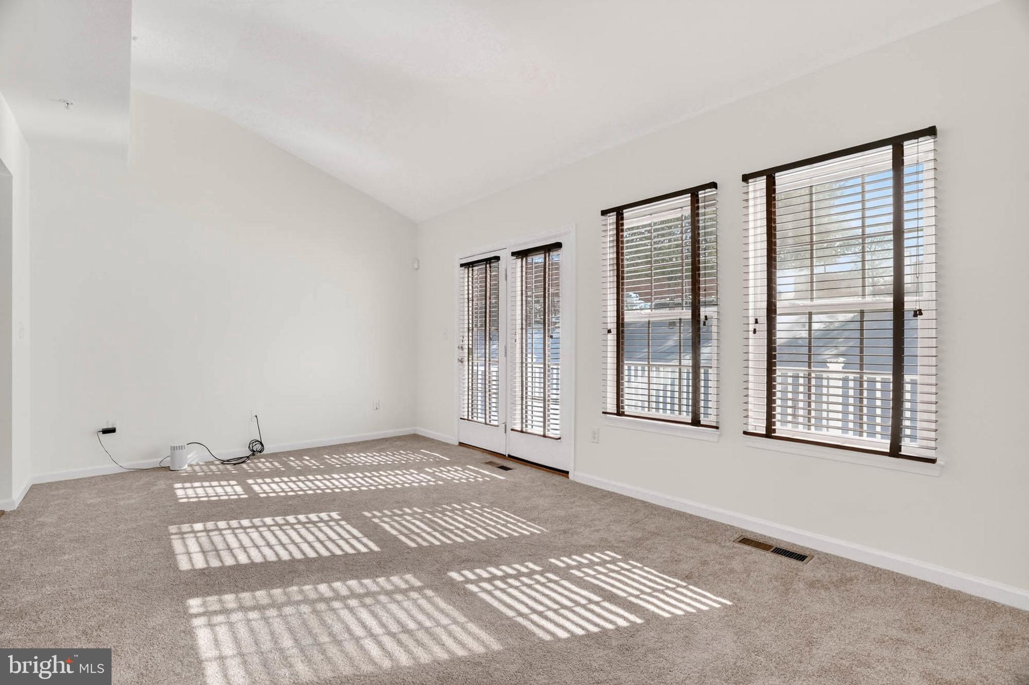 BELMONT STATION - Residential