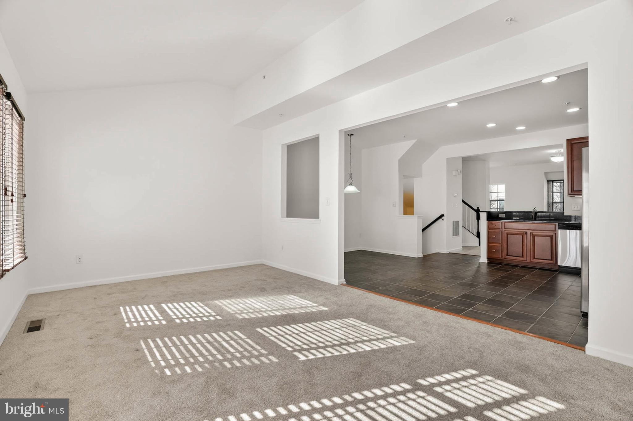 BELMONT STATION - Residential