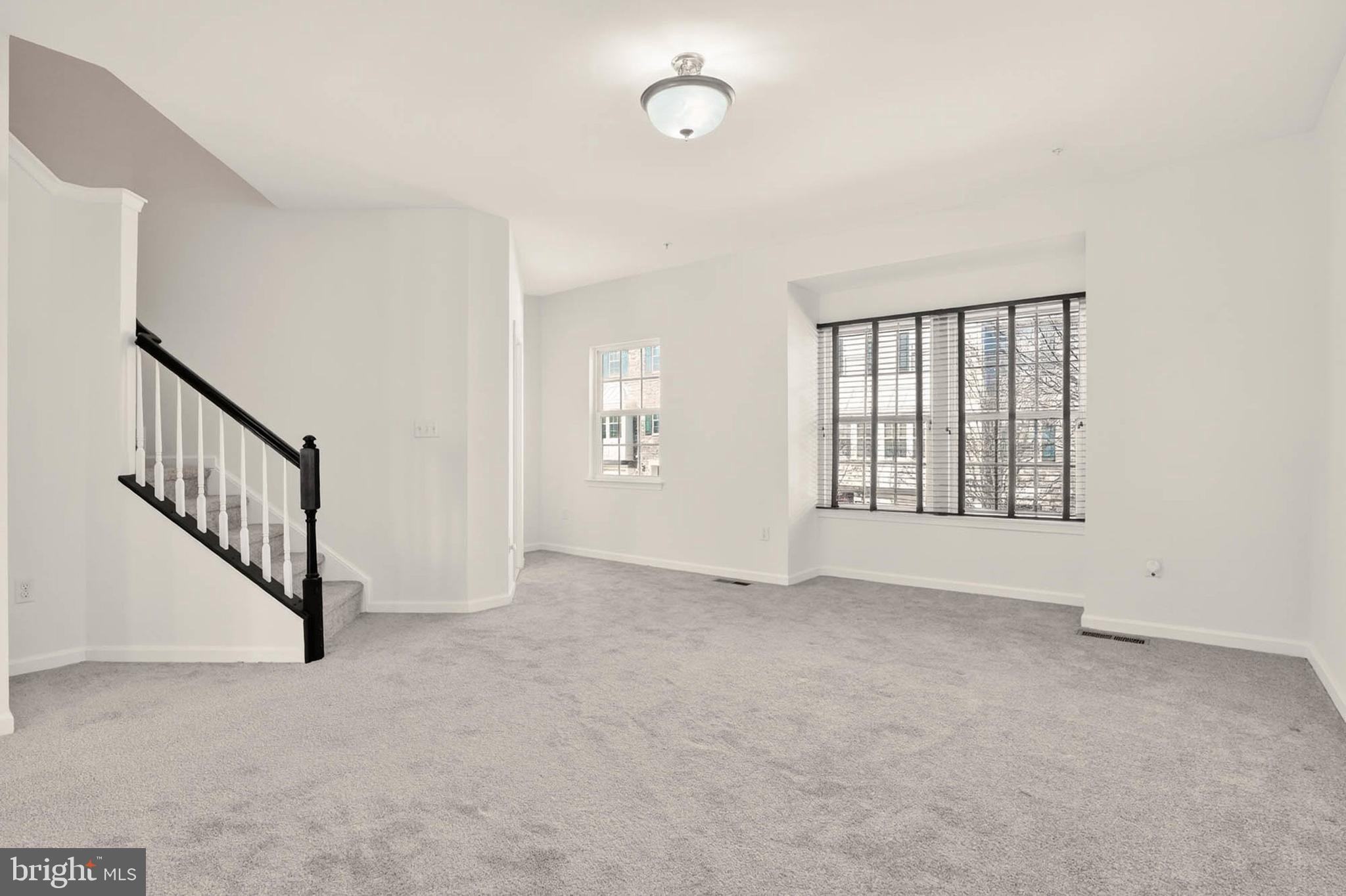 BELMONT STATION - Residential