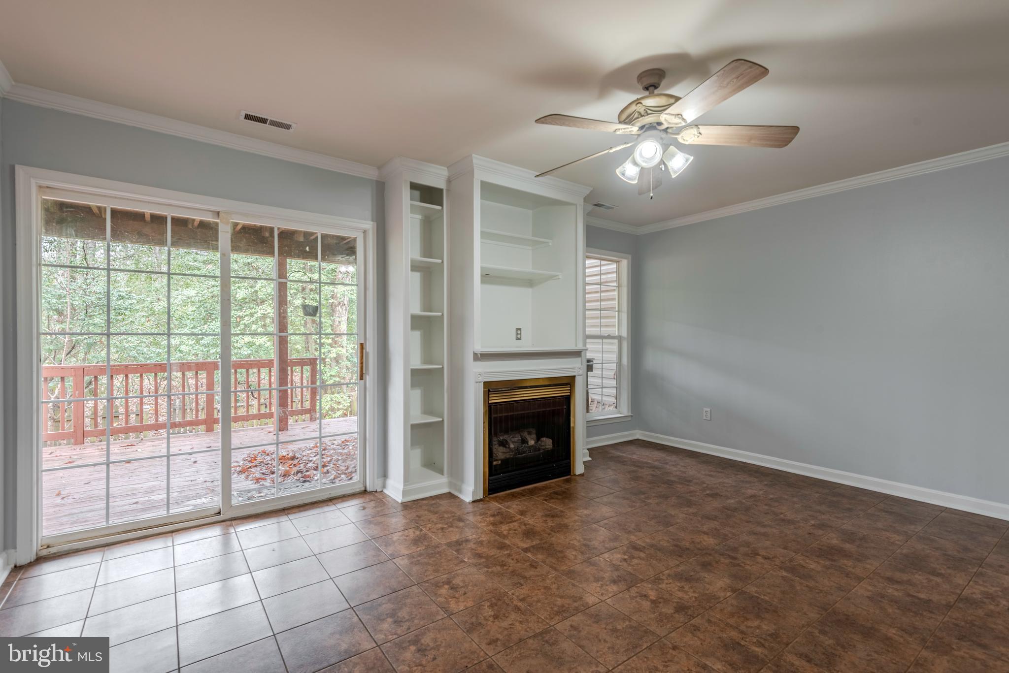 WATERS EDGE AT WOODS LANDING - Residential Lease