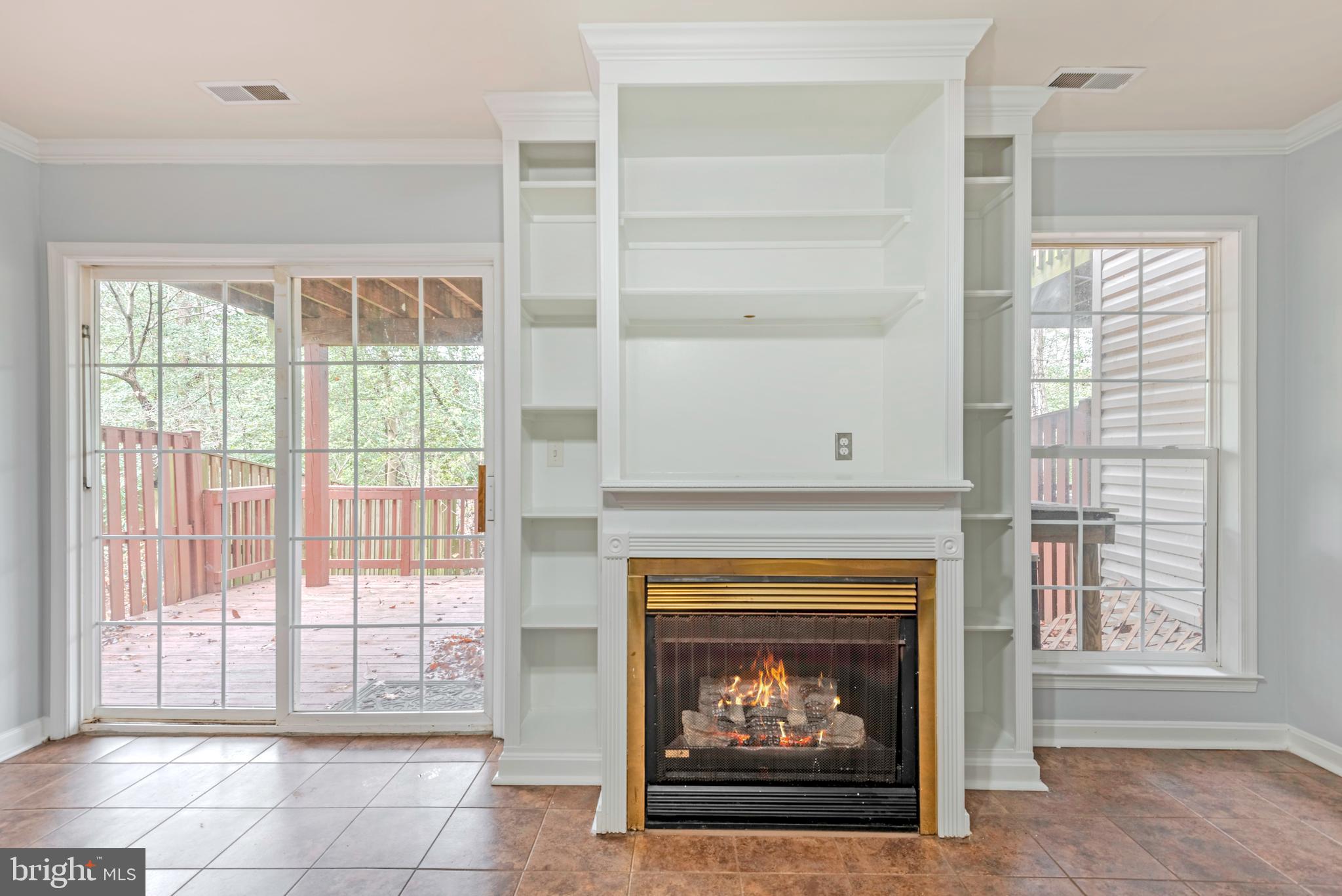 WATERS EDGE AT WOODS LANDING - Residential Lease