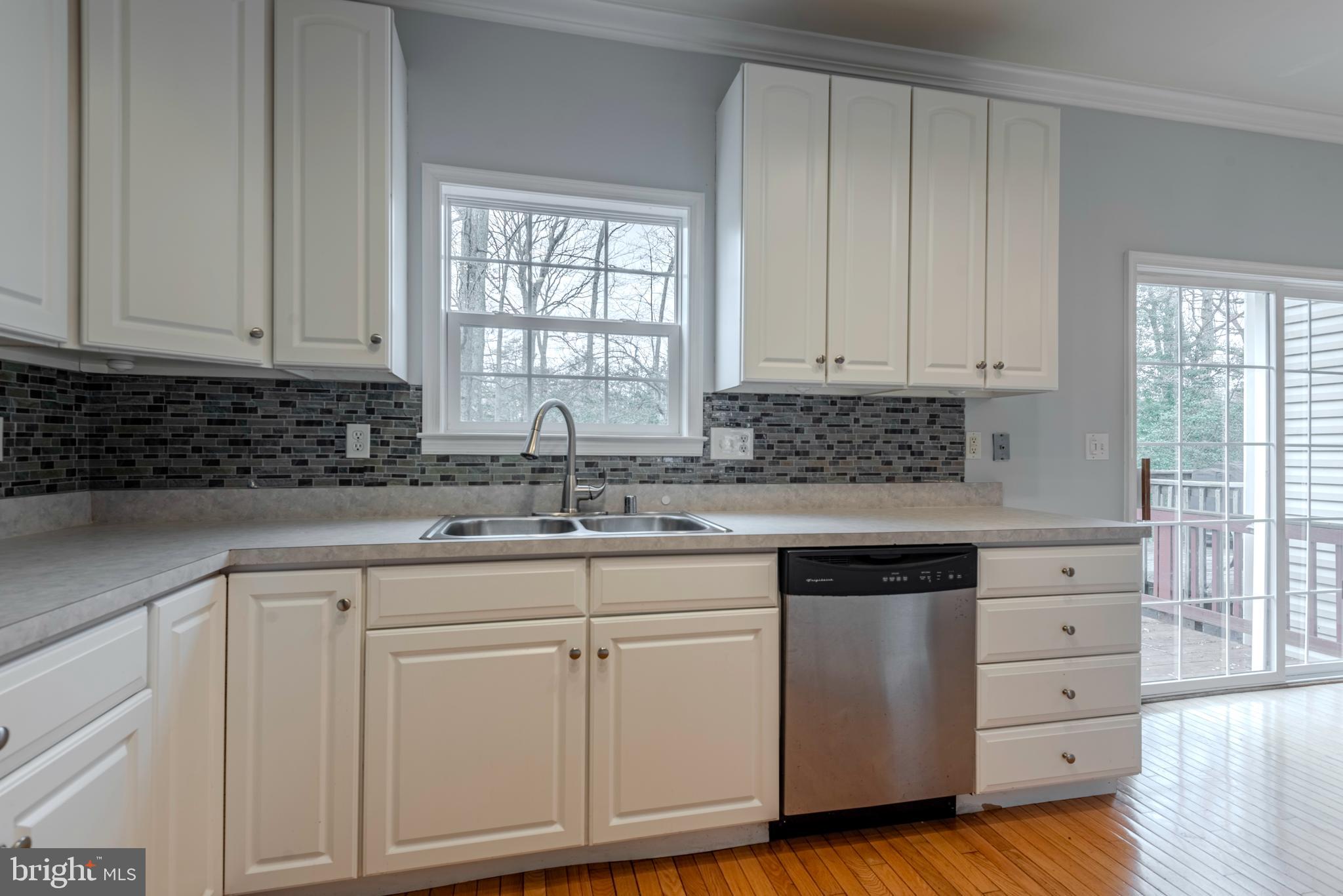 WATERS EDGE AT WOODS LANDING - Residential Lease