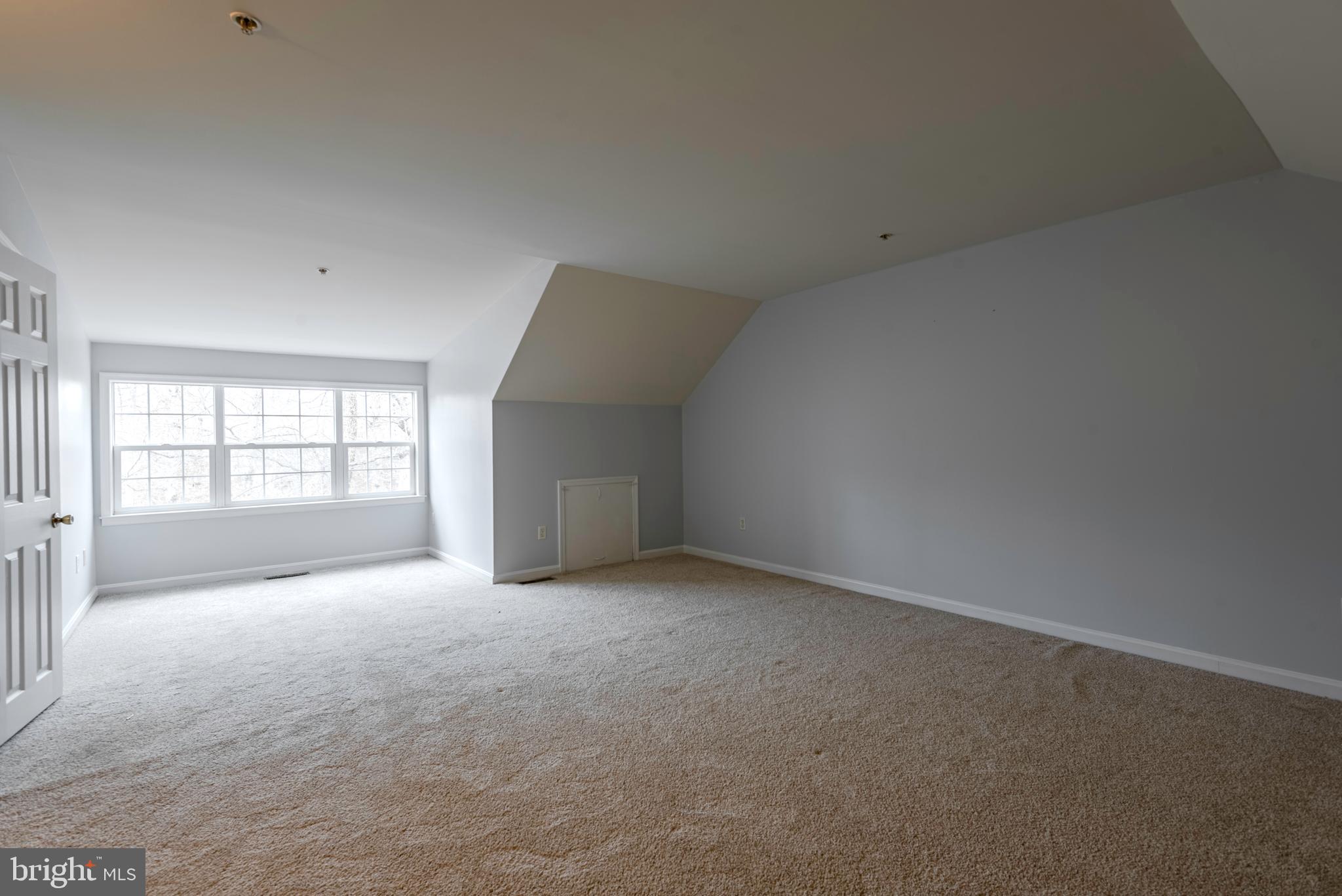 WATERS EDGE AT WOODS LANDING - Residential Lease