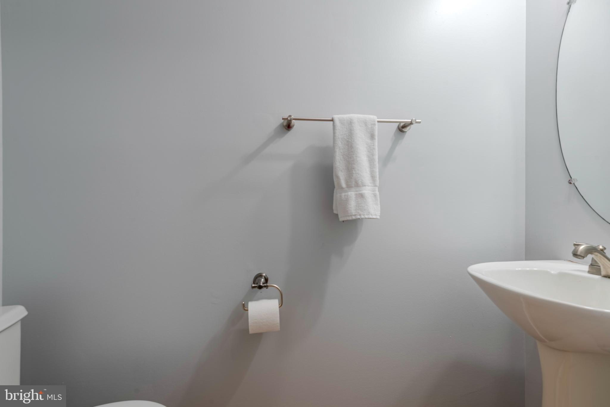 WATERS EDGE AT WOODS LANDING - Residential Lease