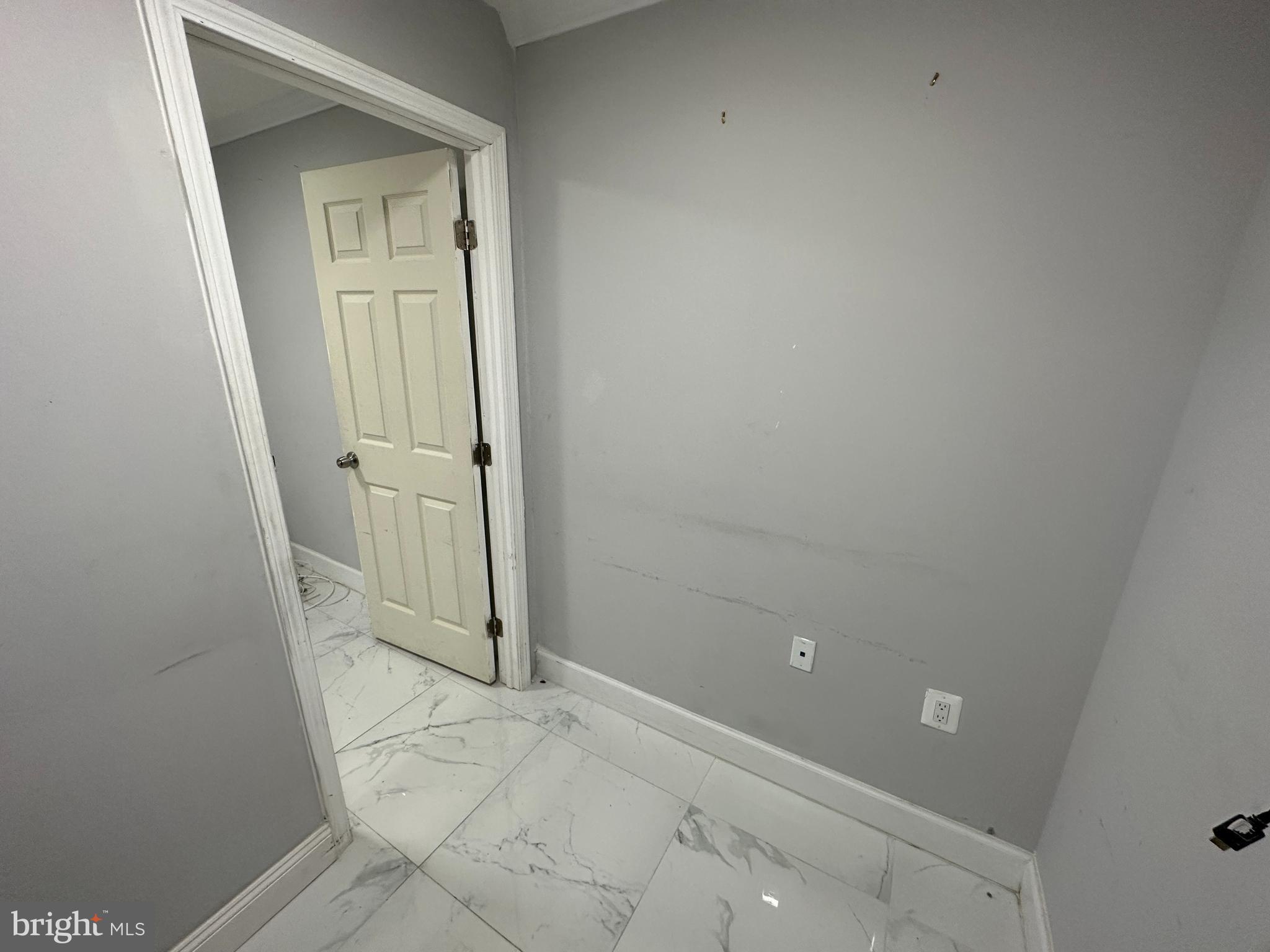 RITCHIE - Commercial Lease