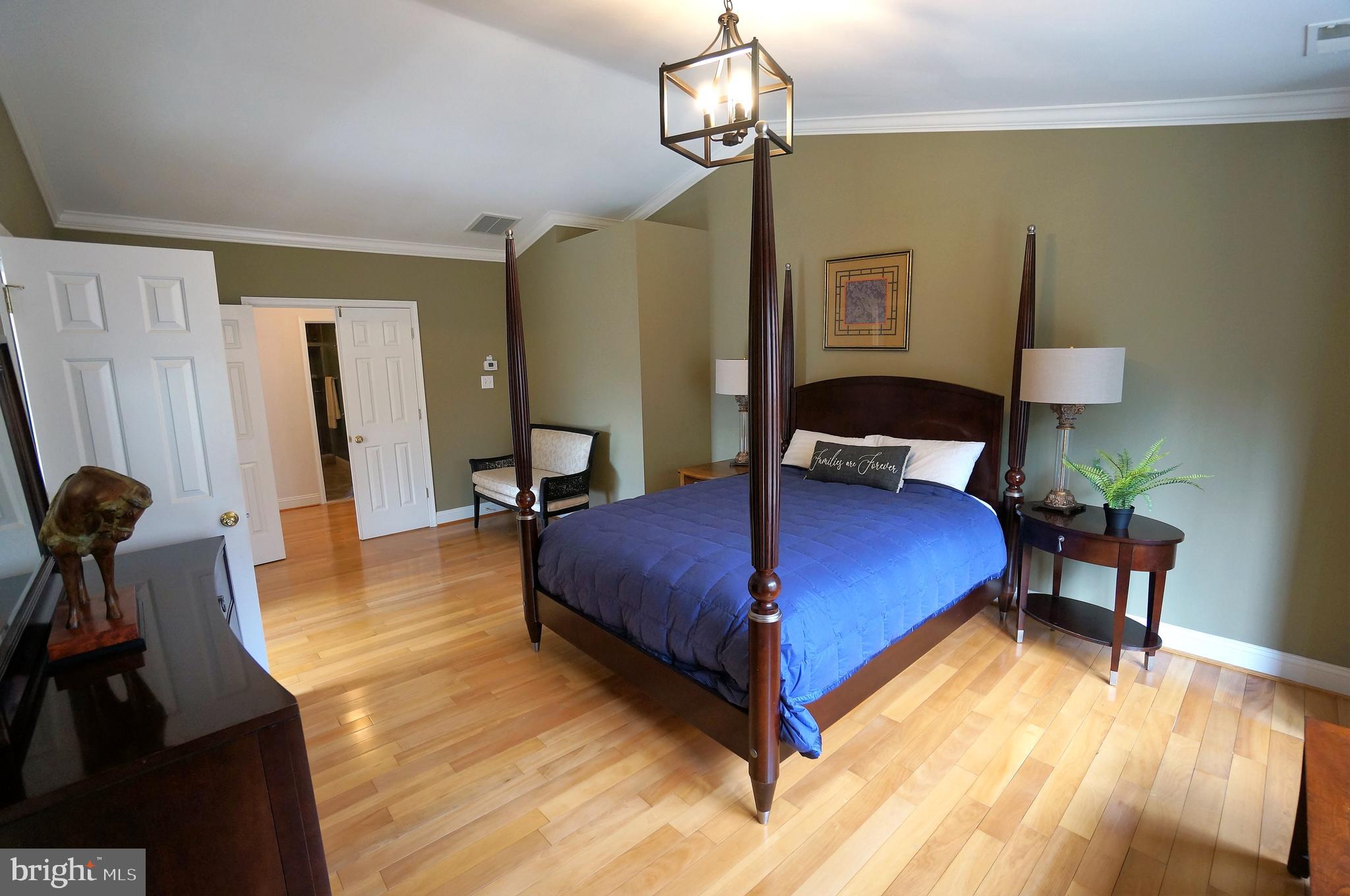 TRAILS AT WOODLOT - Residential