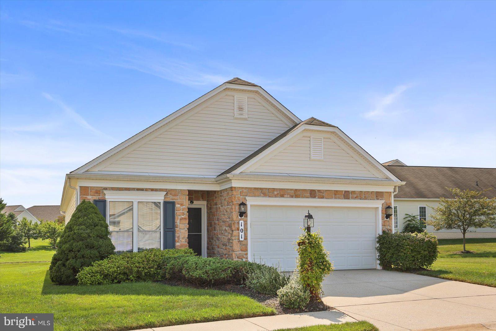 CARROLL VISTA - Residential