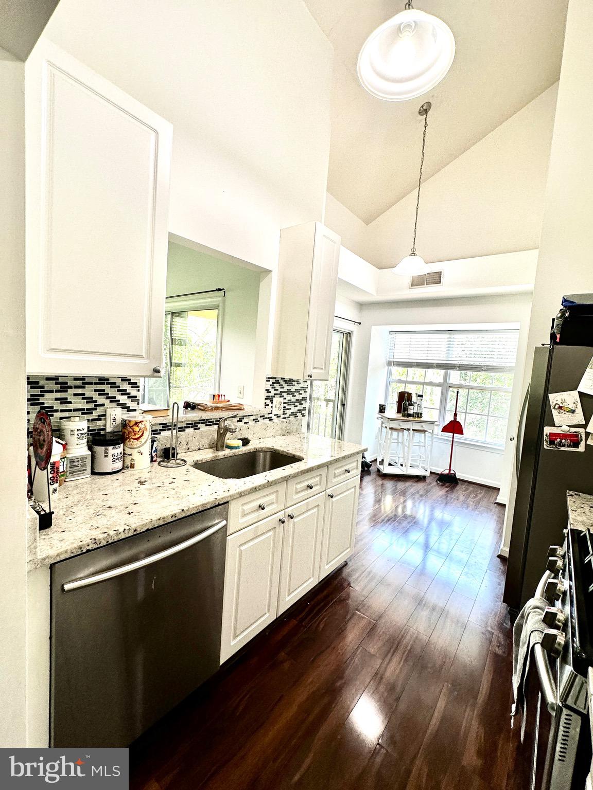 FOUNDERS WALK - Residential Lease