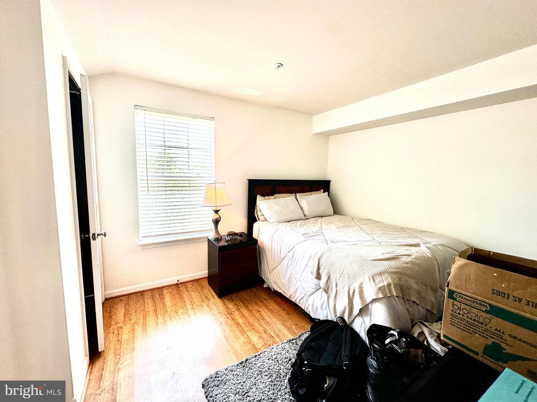 FOUNDERS WALK - Residential Lease