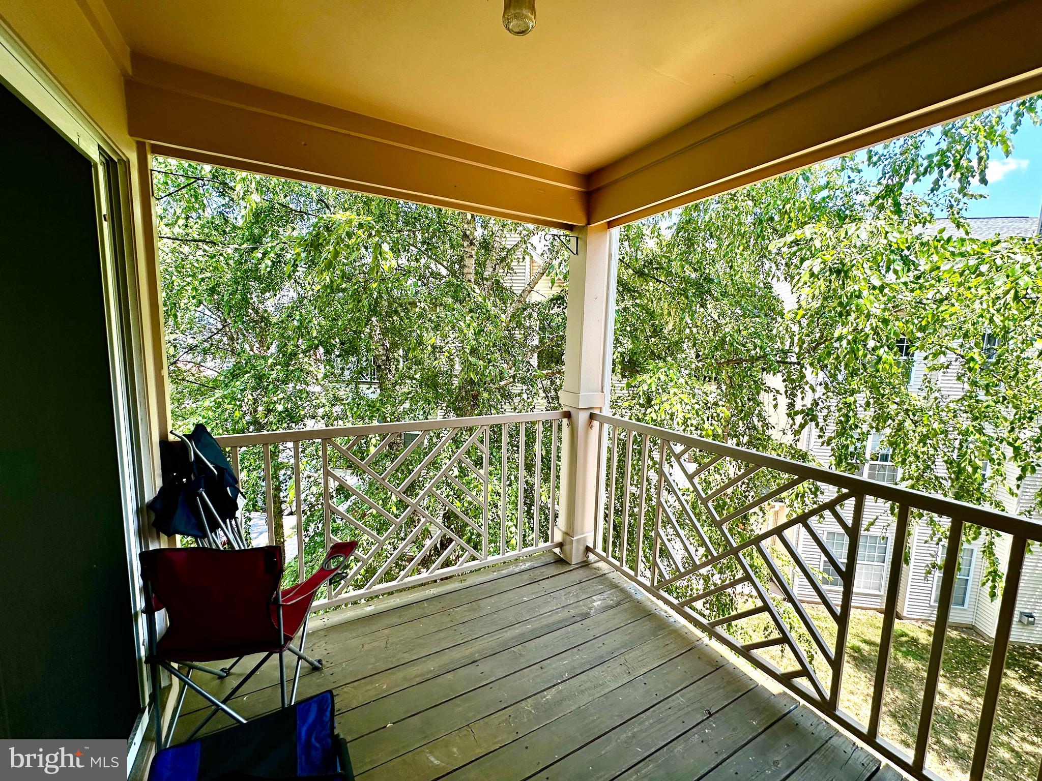 FOUNDERS WALK - Residential Lease