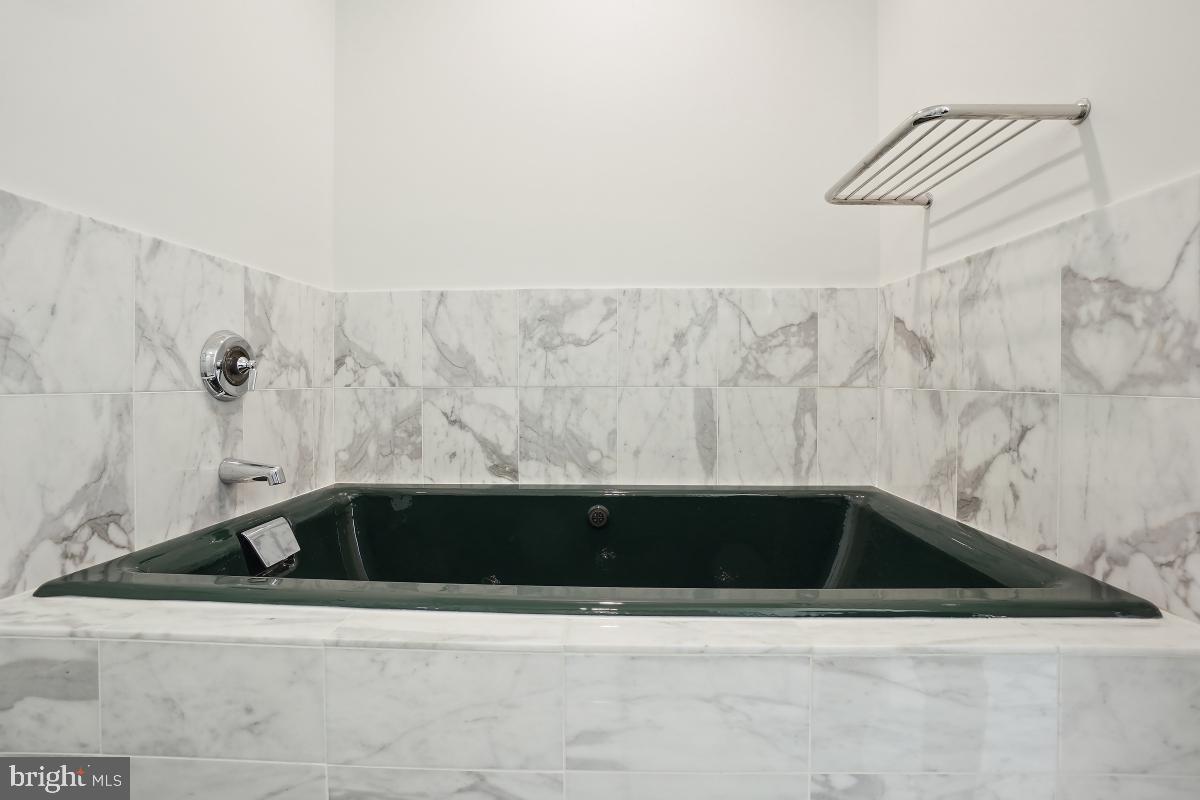 EDGEMOOR - Residential