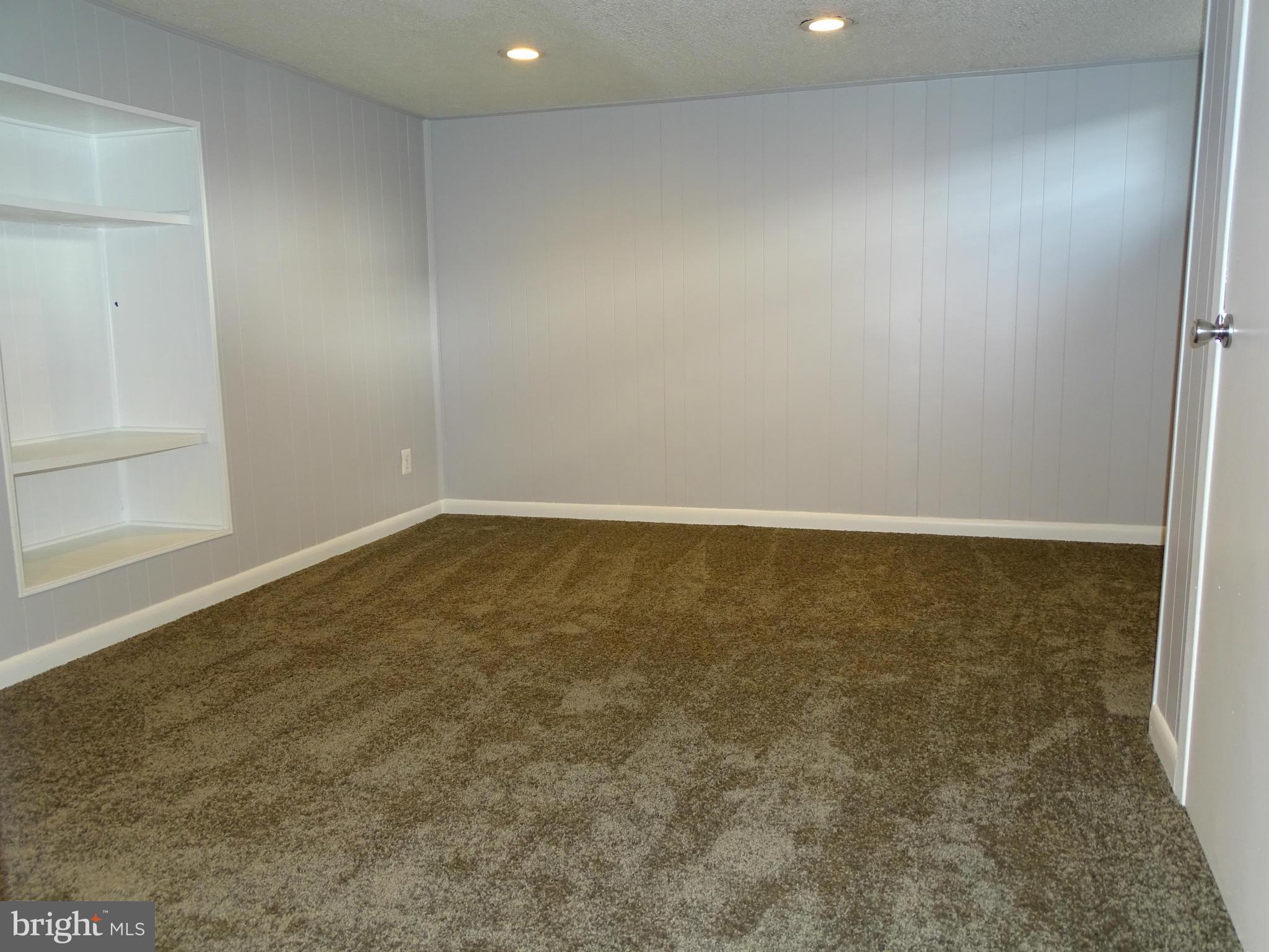 MOUNT RIDGE - Residential