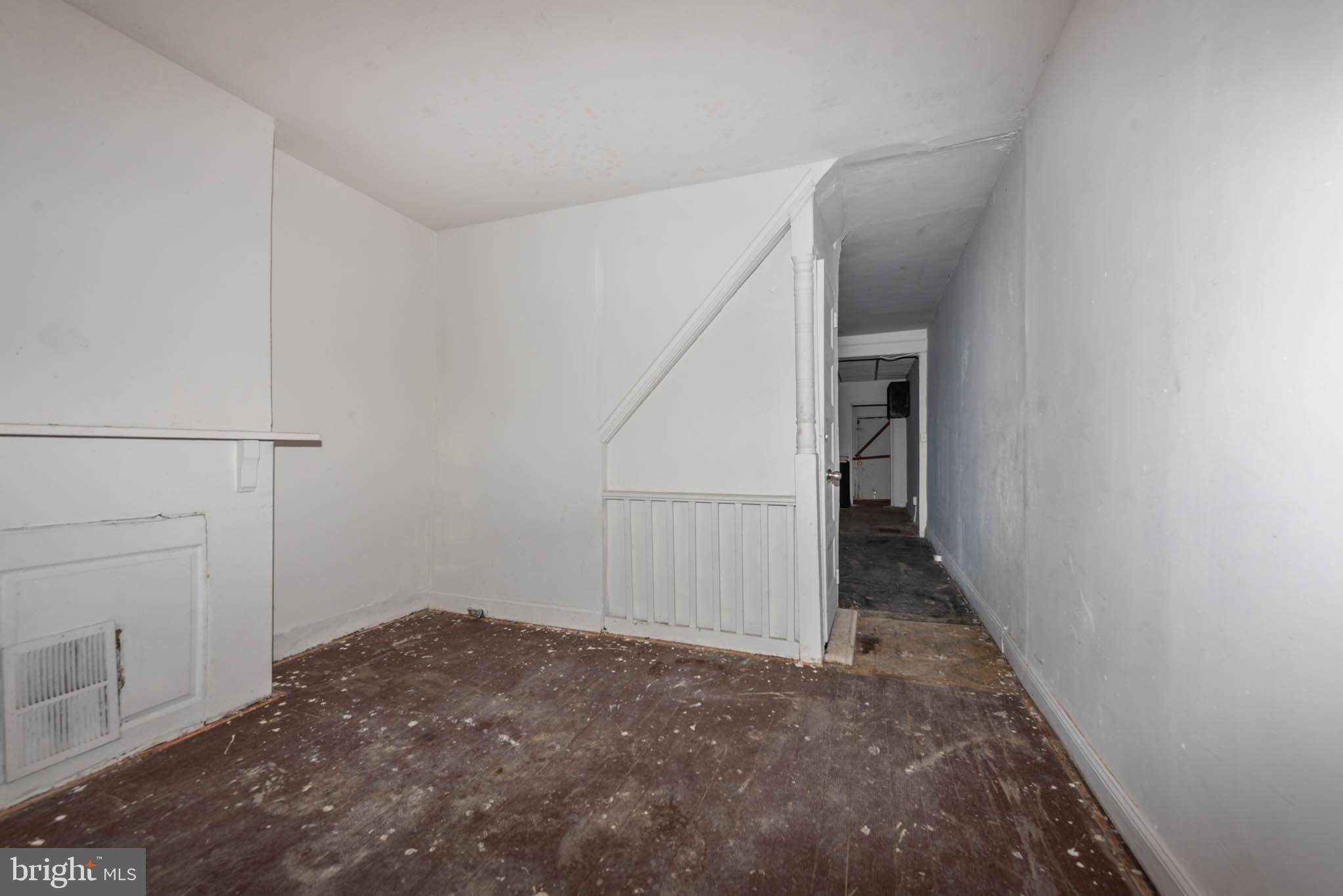 WEST BALTIMORE - Residential