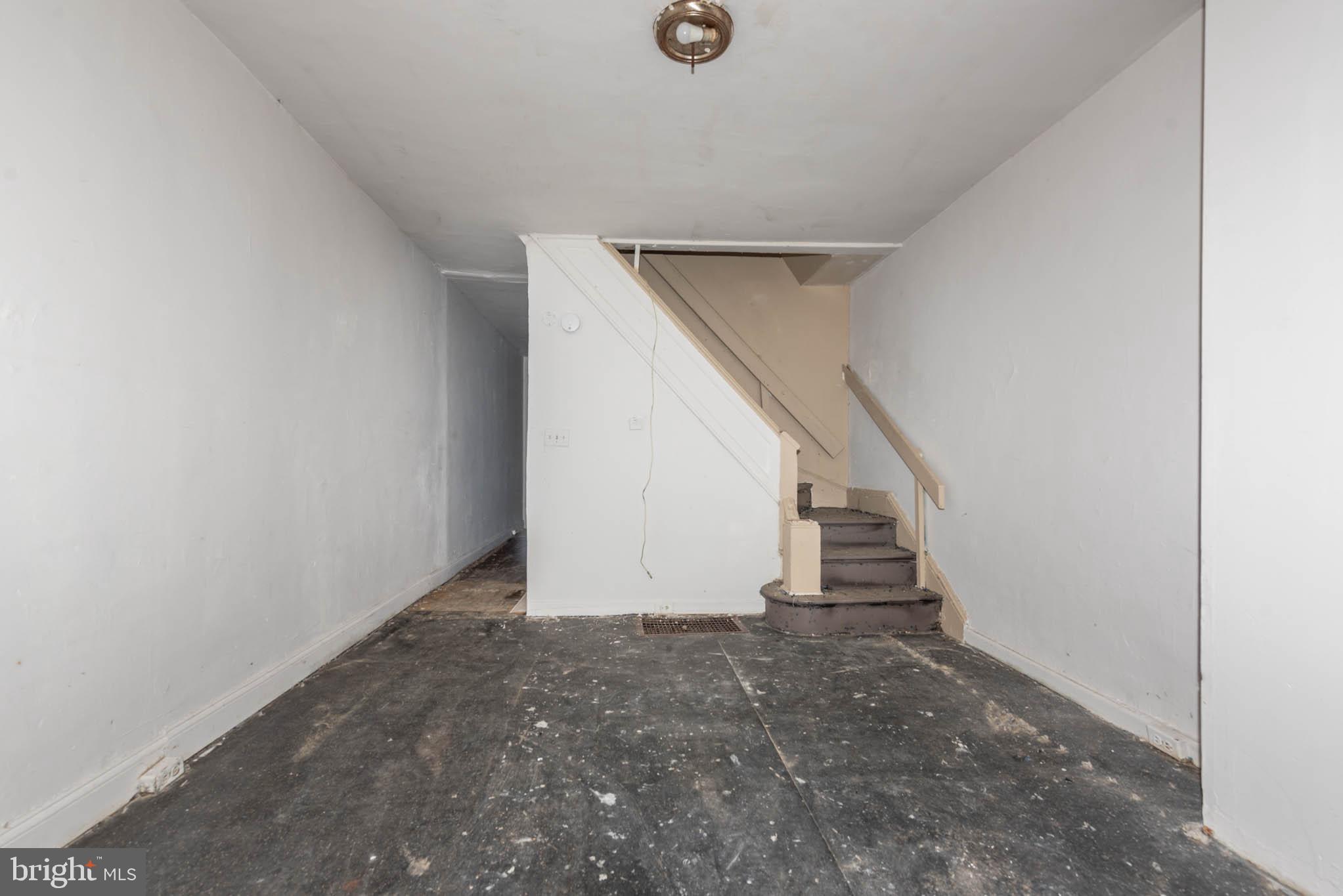 WEST BALTIMORE - Residential