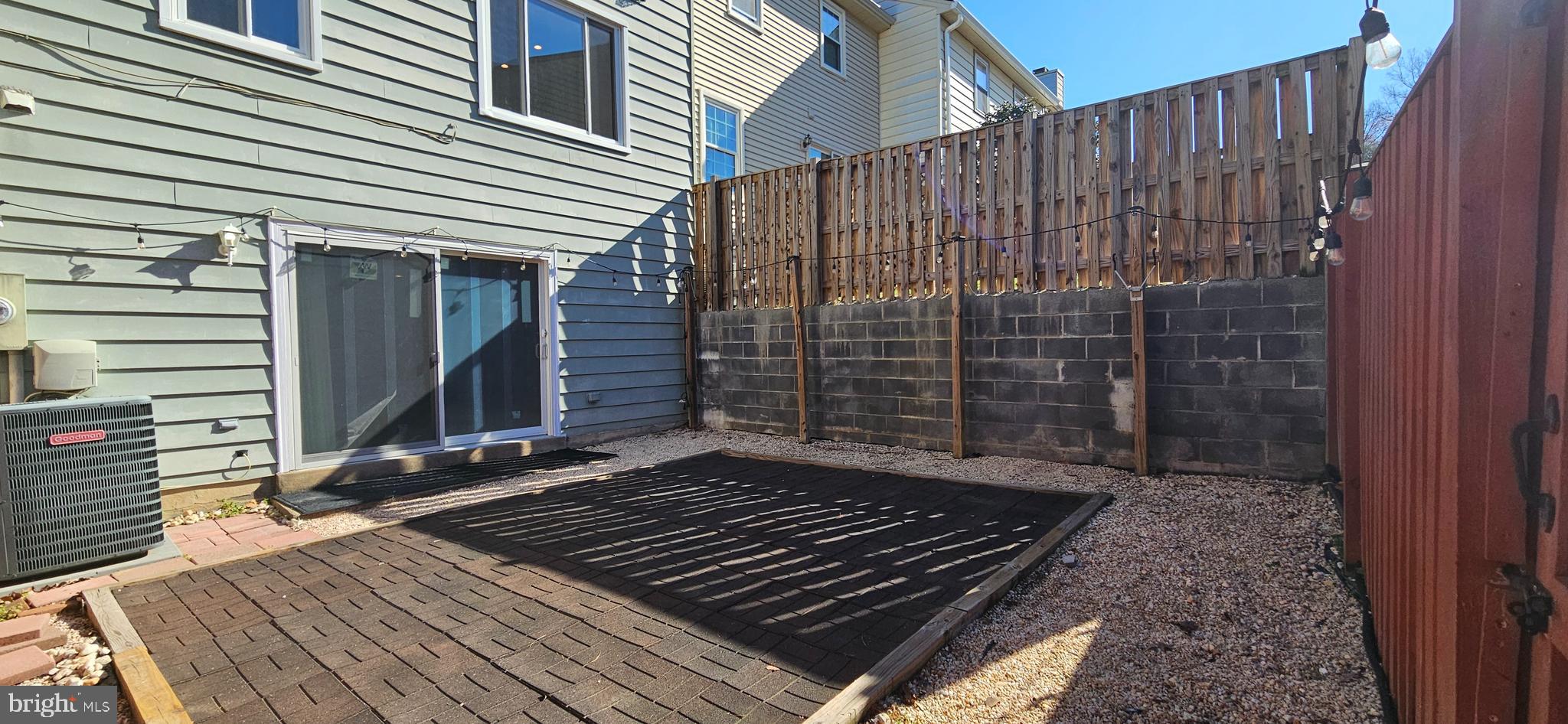 PINEWOOD STATION - Residential