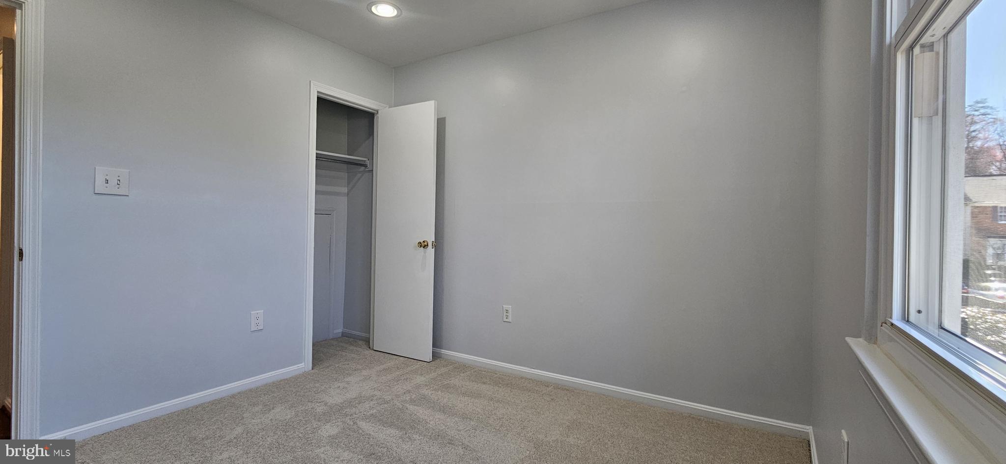 PINEWOOD STATION - Residential