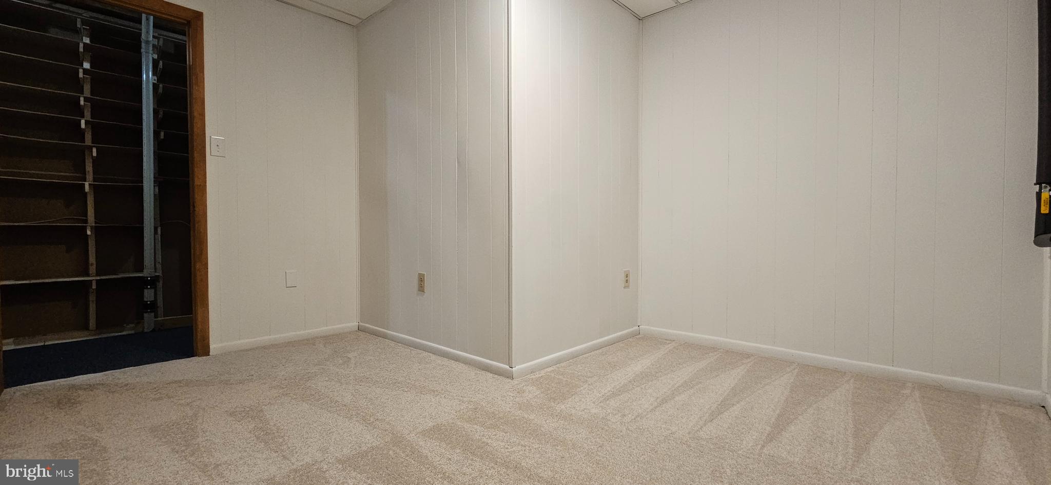 PINEWOOD STATION - Residential