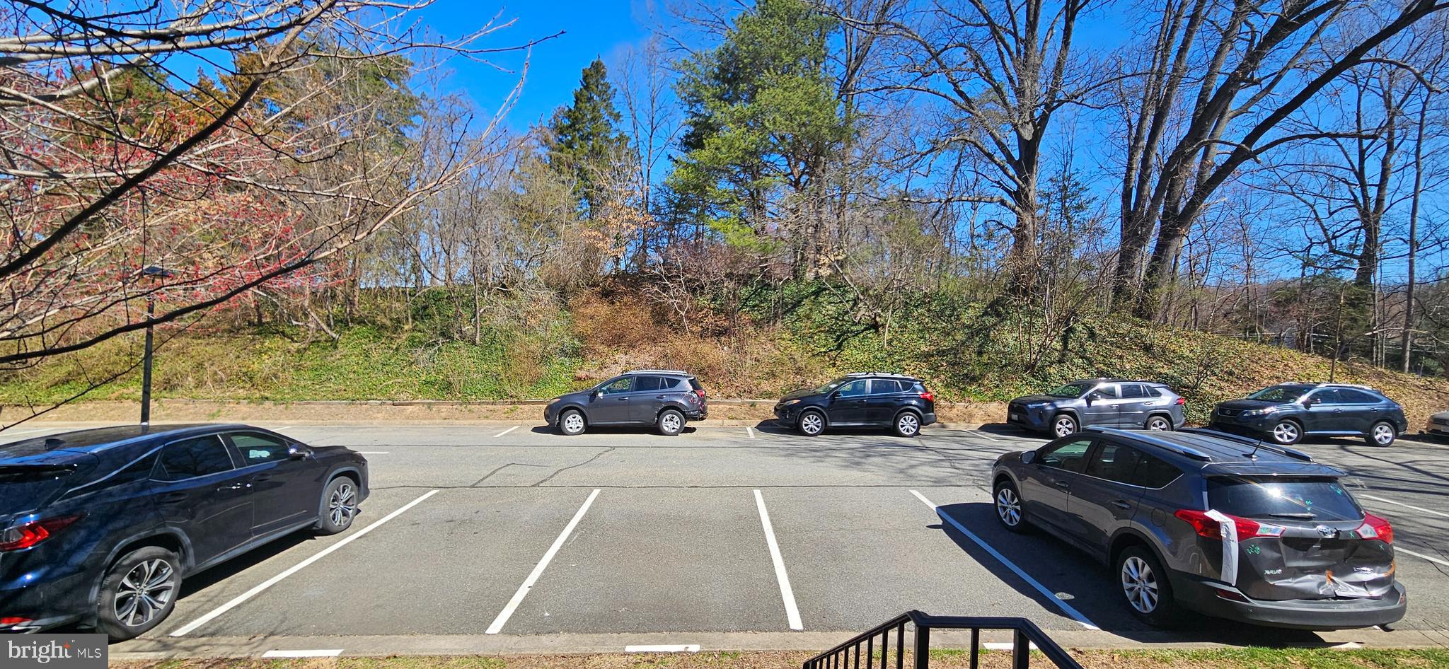 PINEWOOD STATION - Residential