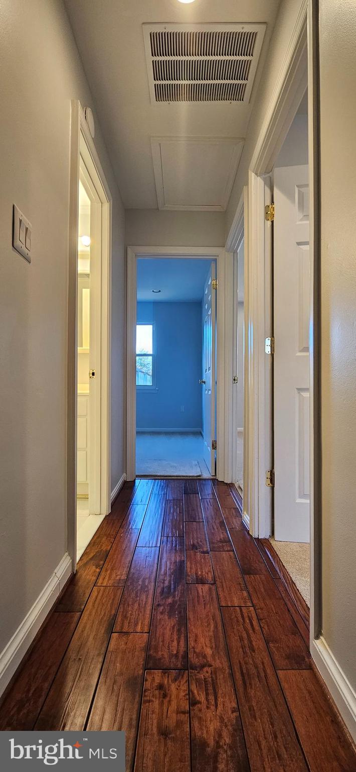 PINEWOOD STATION - Residential