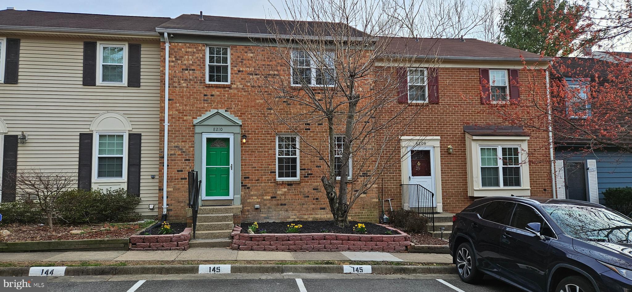 PINEWOOD STATION - Residential