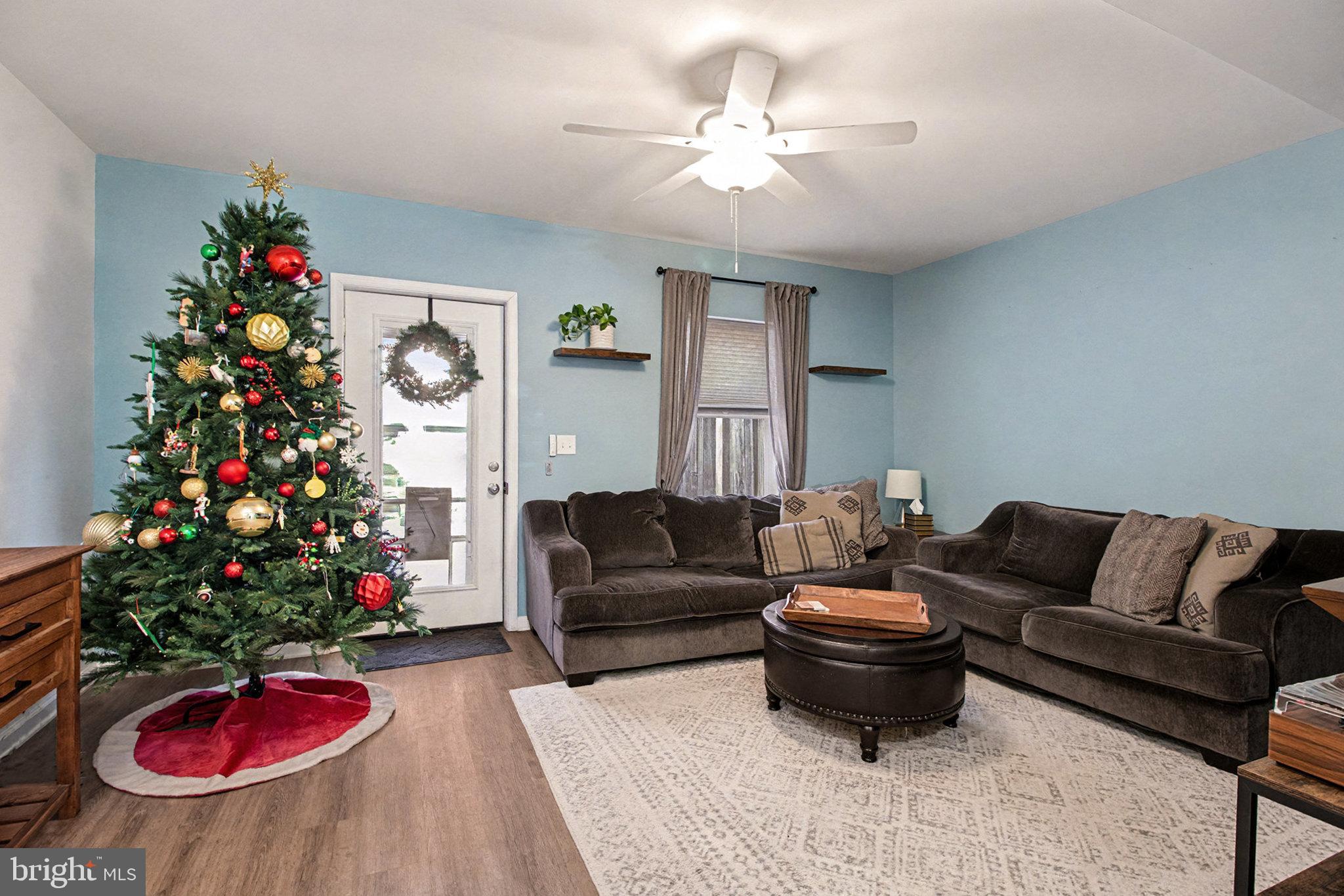 PETERSBURG COMMONS - Residential