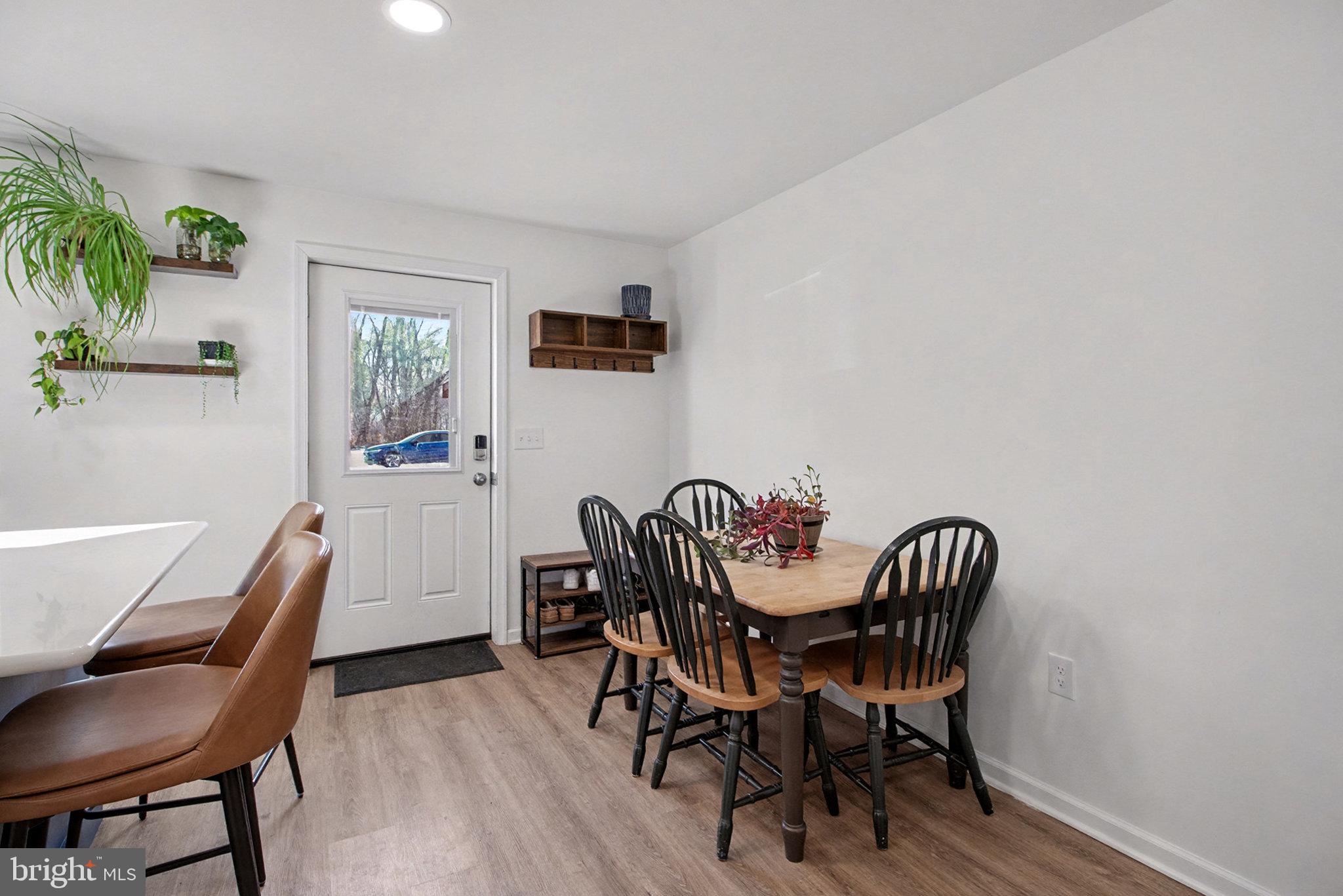 PETERSBURG COMMONS - Residential