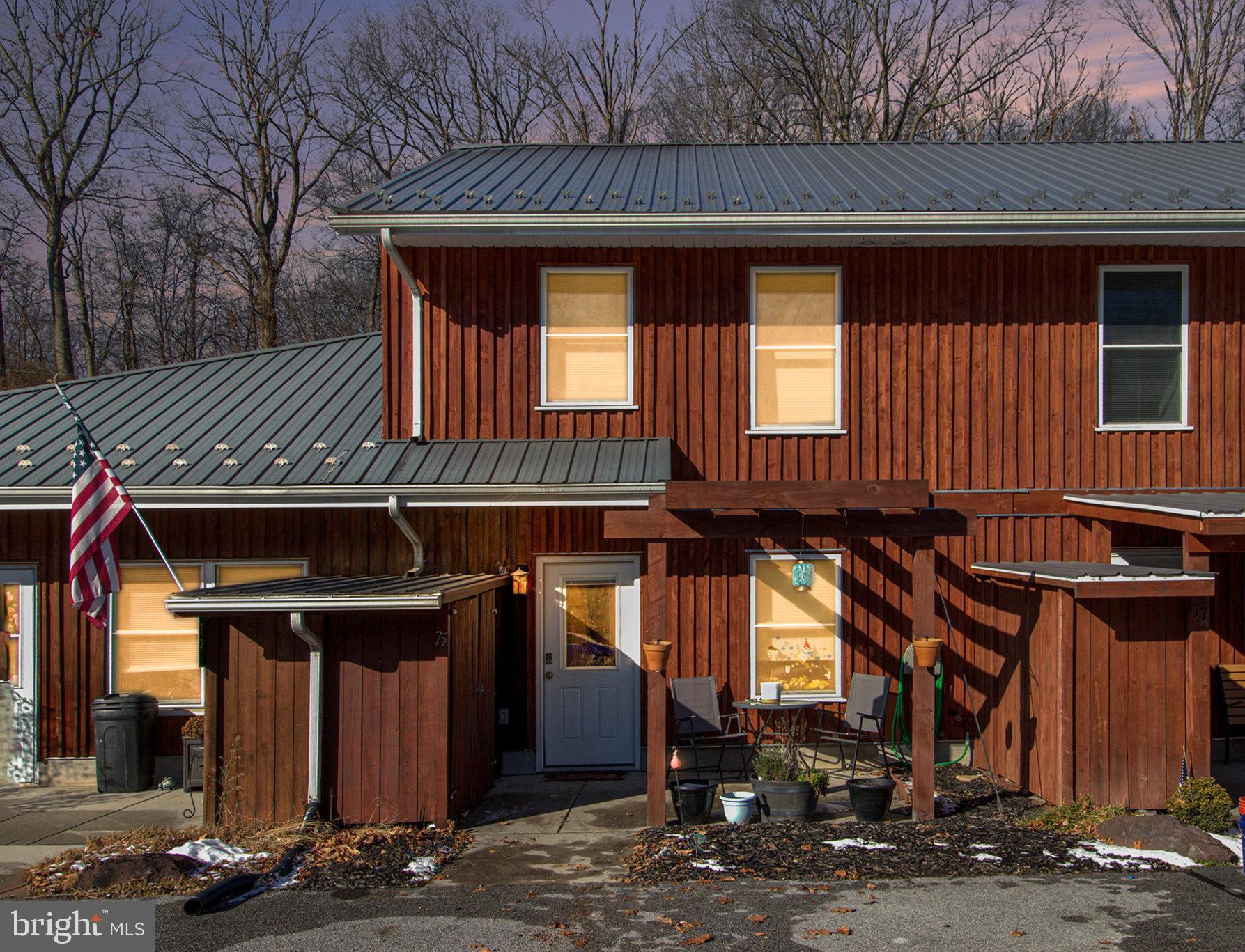 PETERSBURG COMMONS - Residential