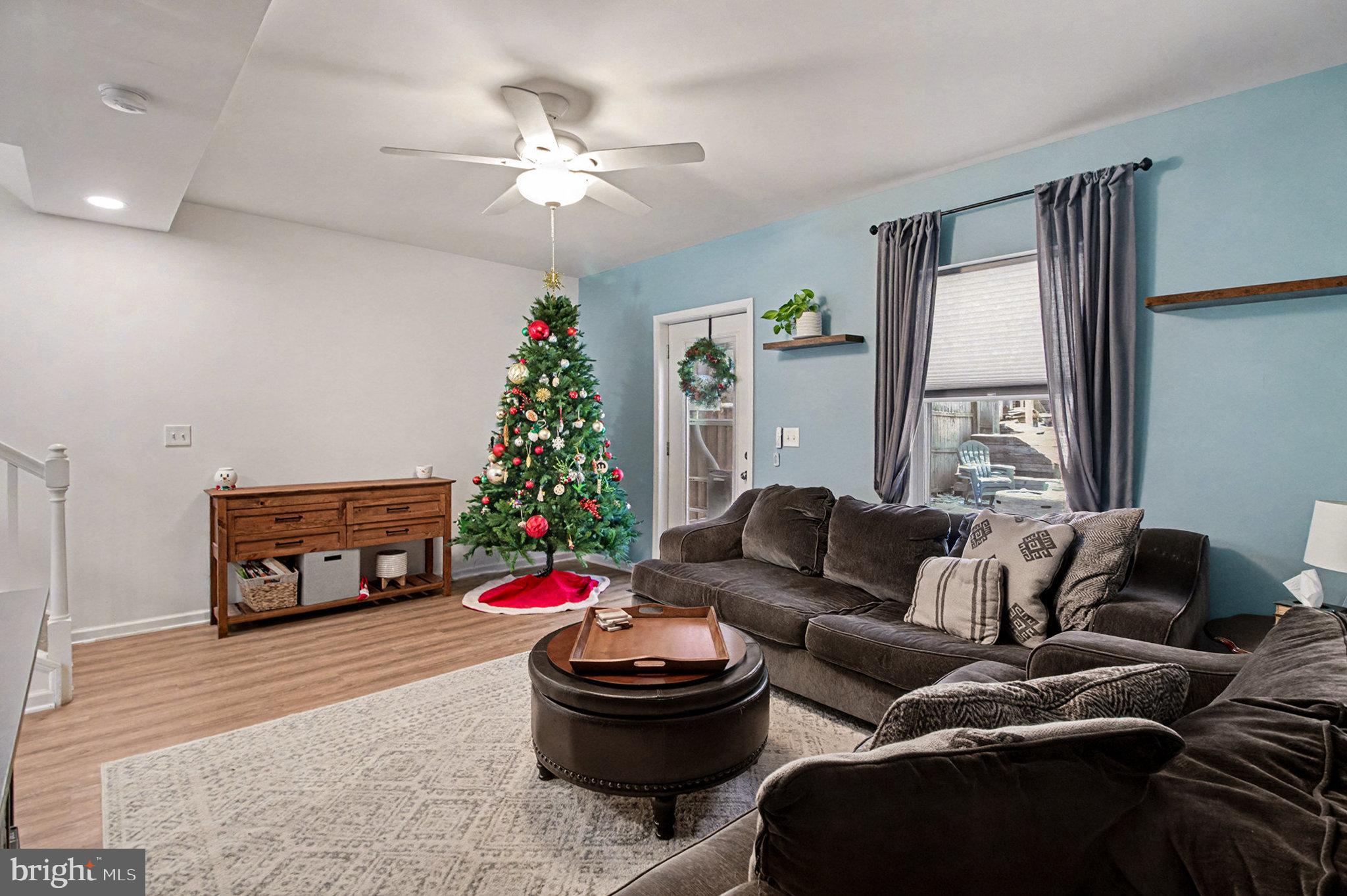 PETERSBURG COMMONS - Residential