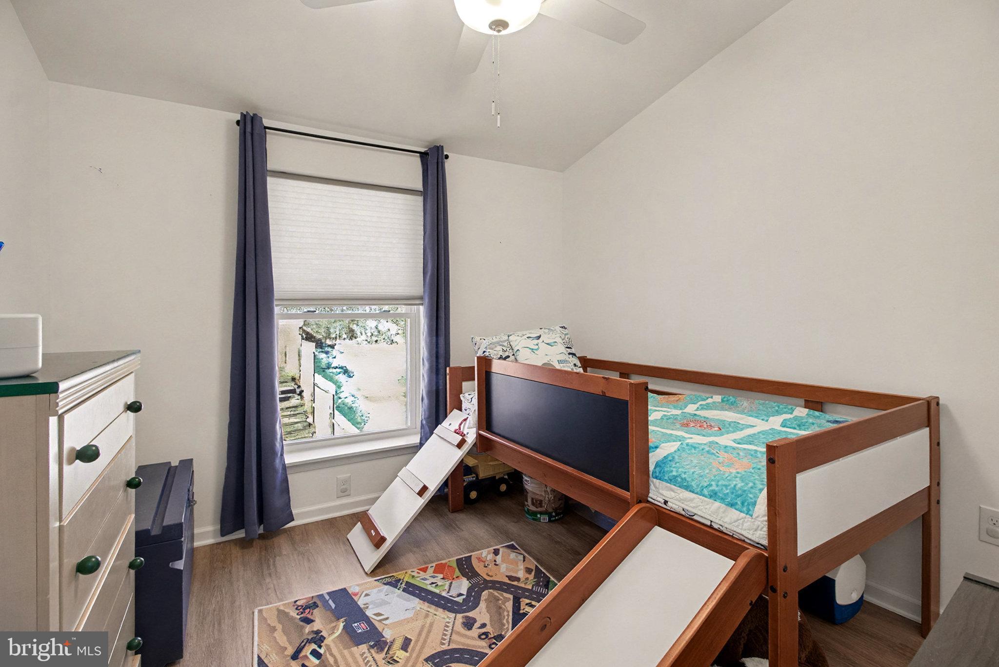 PETERSBURG COMMONS - Residential