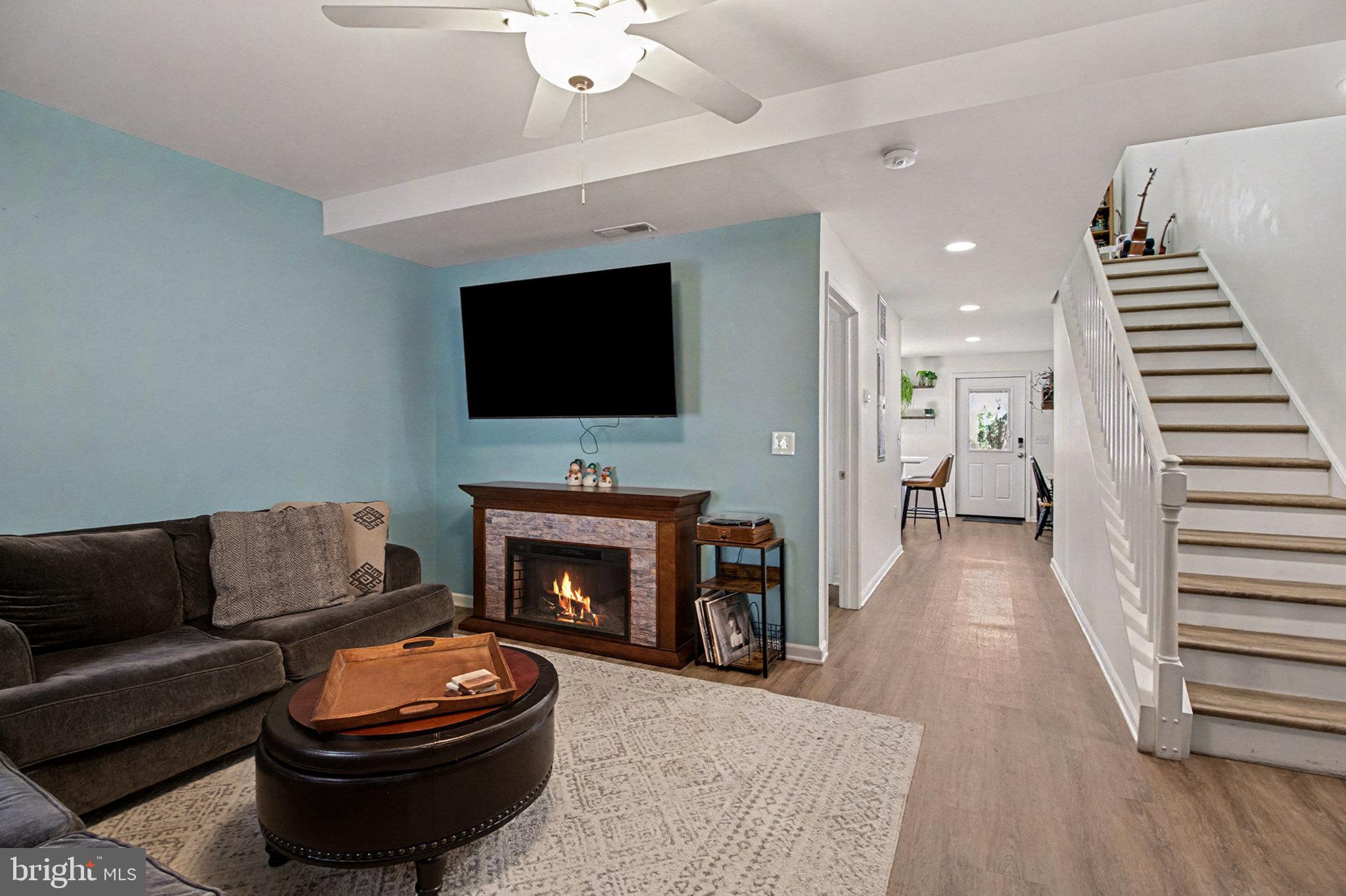 PETERSBURG COMMONS - Residential