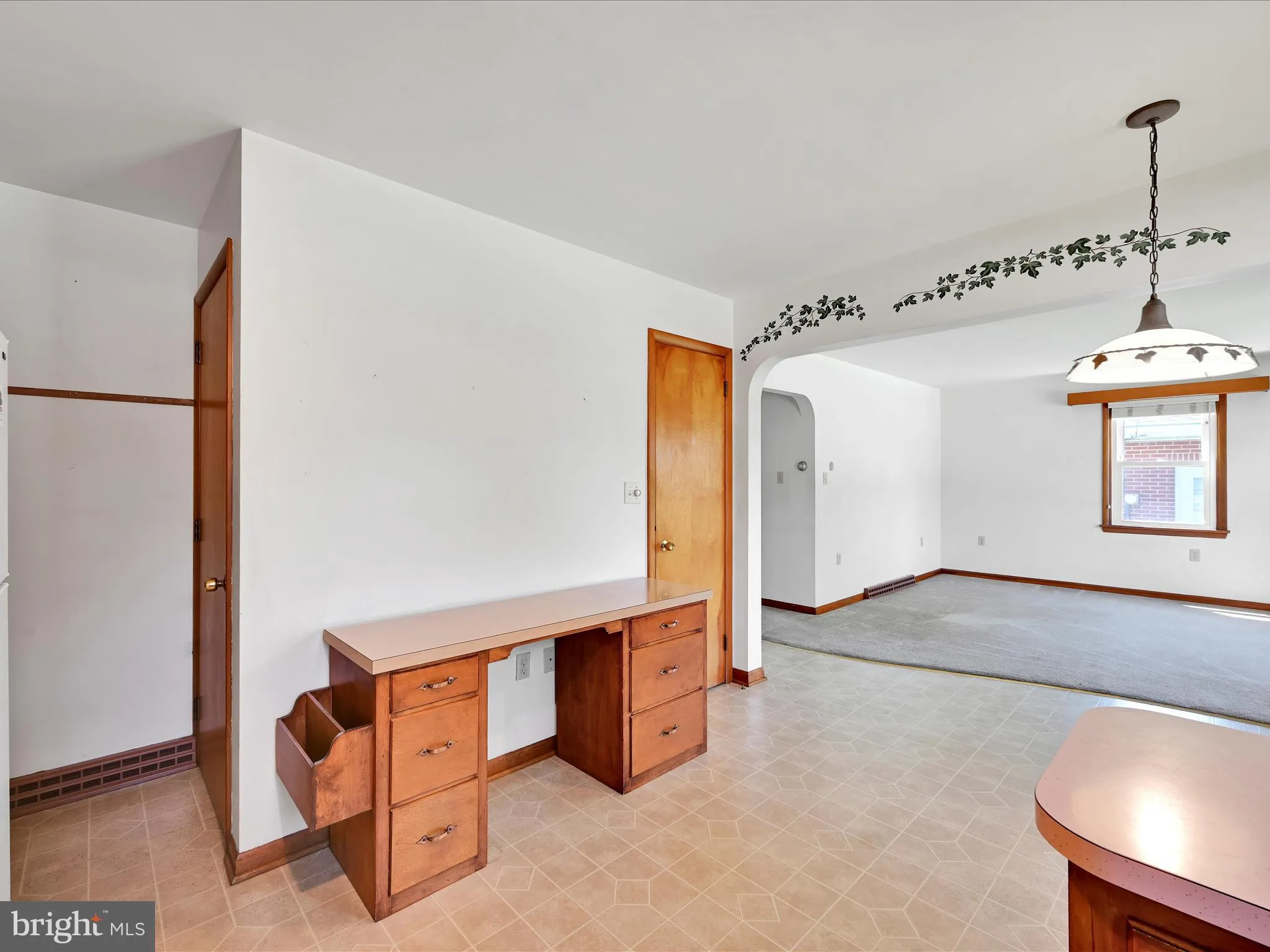 Manheim, Pennsylvania 17545, United States, 2 Bedrooms Bedrooms, ,1 BathroomBathrooms,Residential,Pending,181257