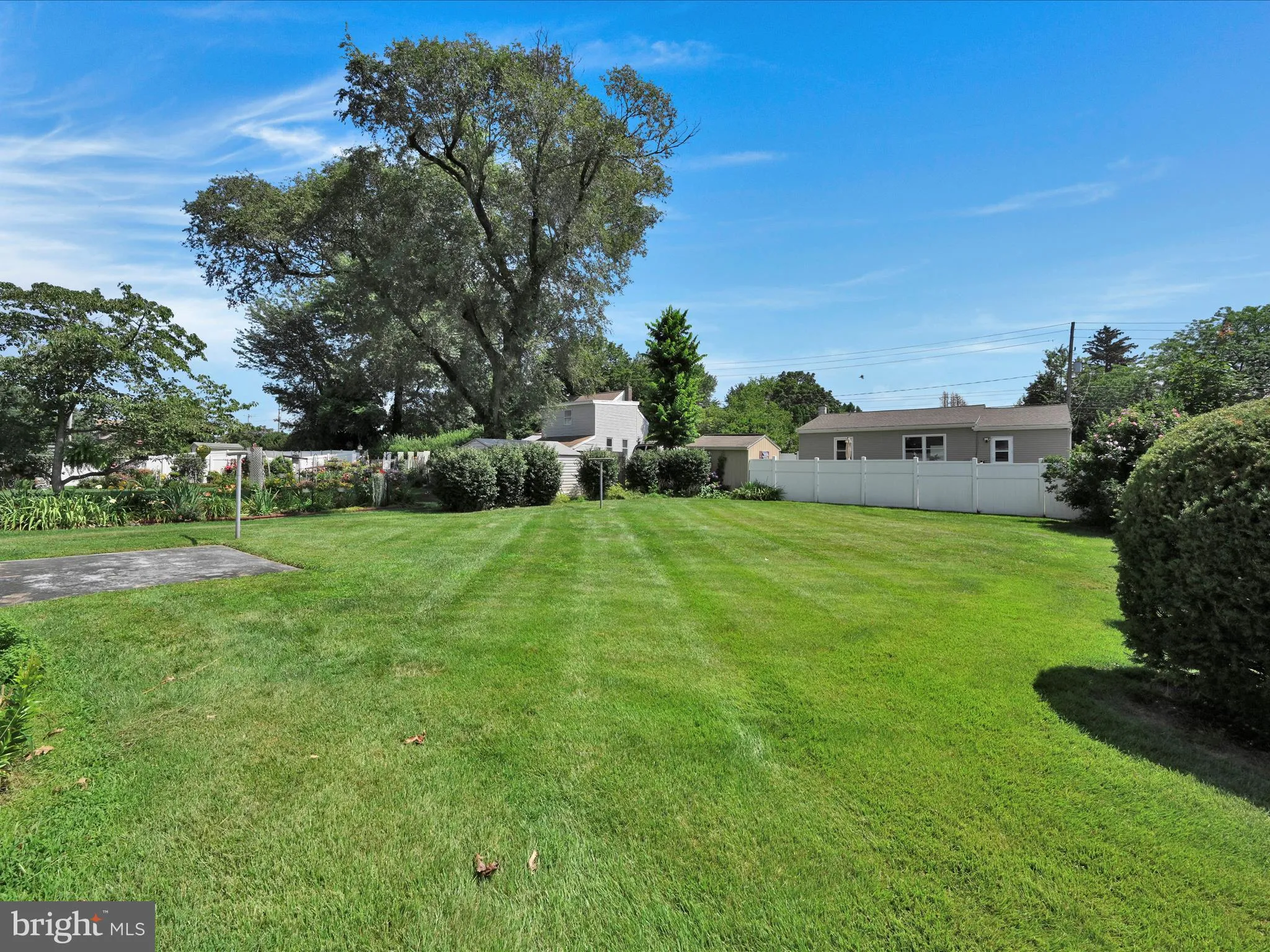 Manheim, Pennsylvania 17545, United States, 2 Bedrooms Bedrooms, ,1 BathroomBathrooms,Residential,Pending,181257