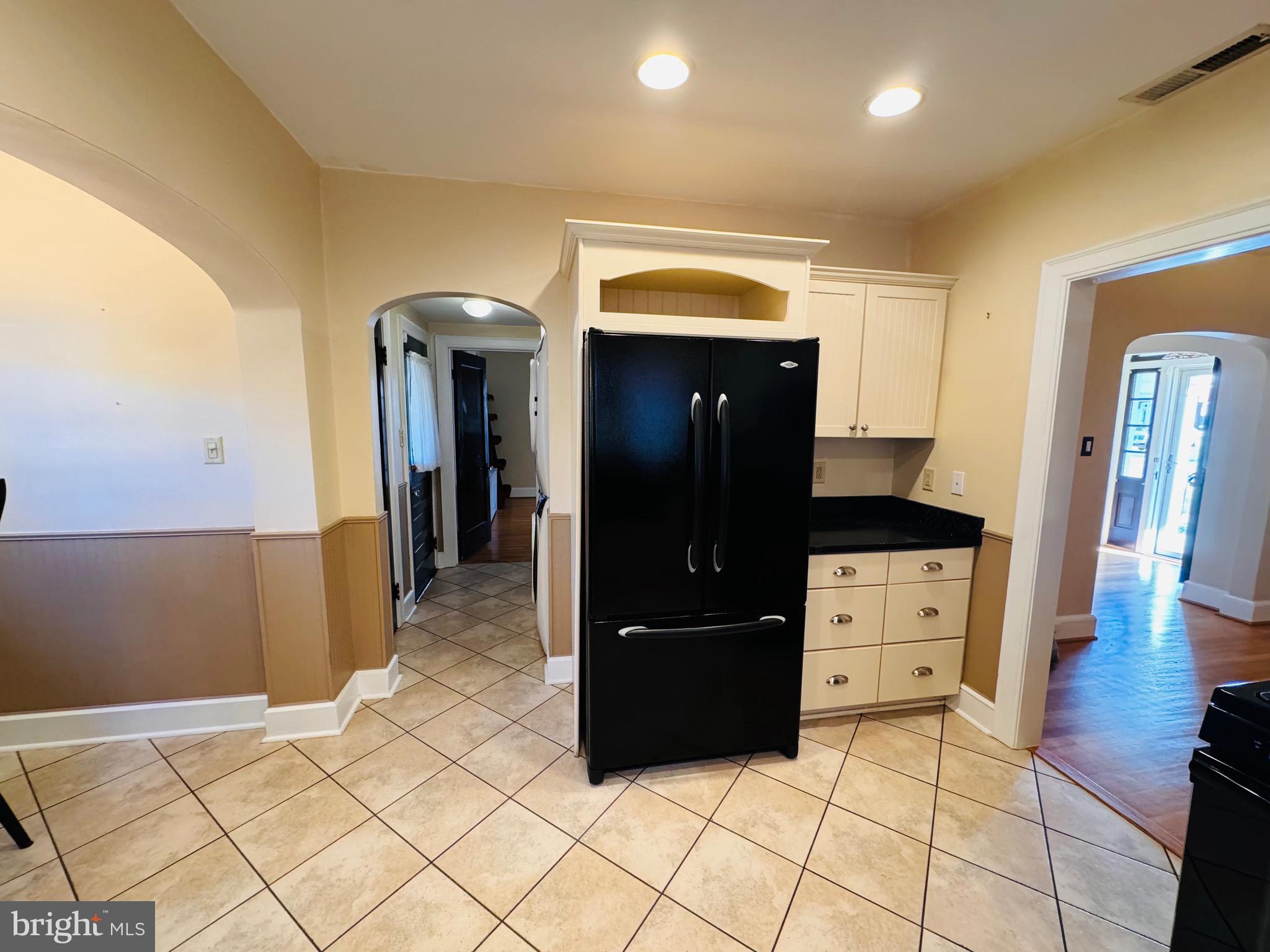 HALFWAY AREA - Residential Lease