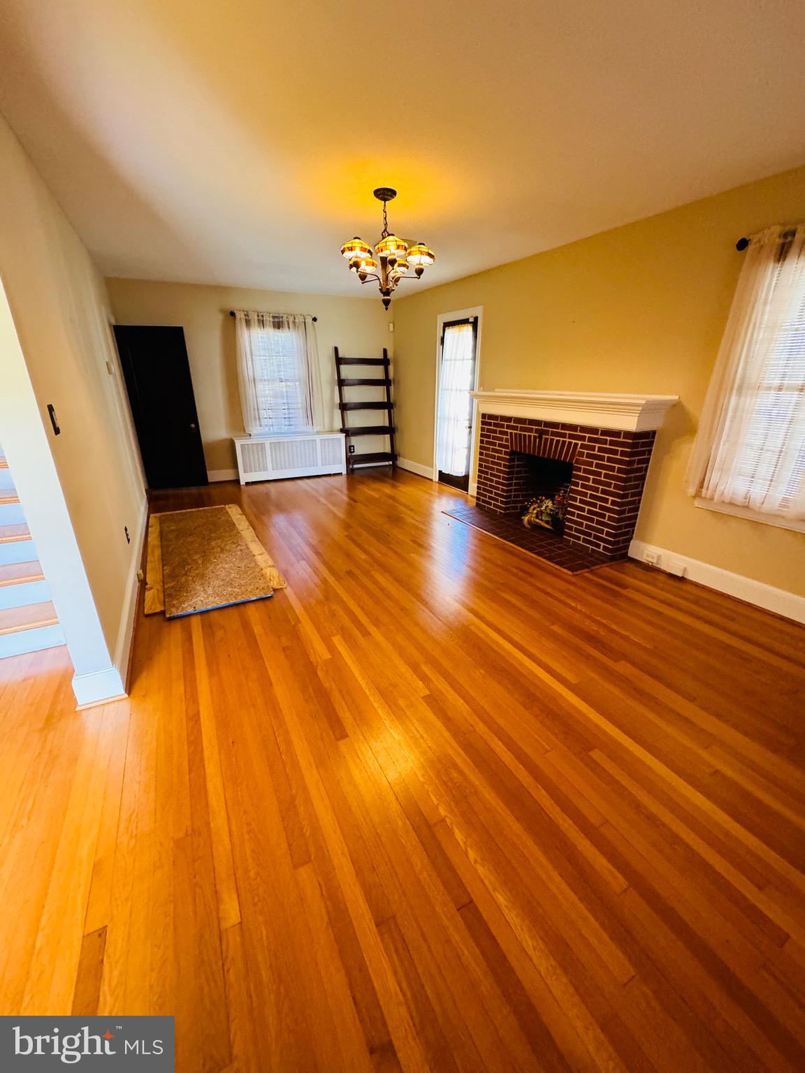 HALFWAY AREA - Residential Lease