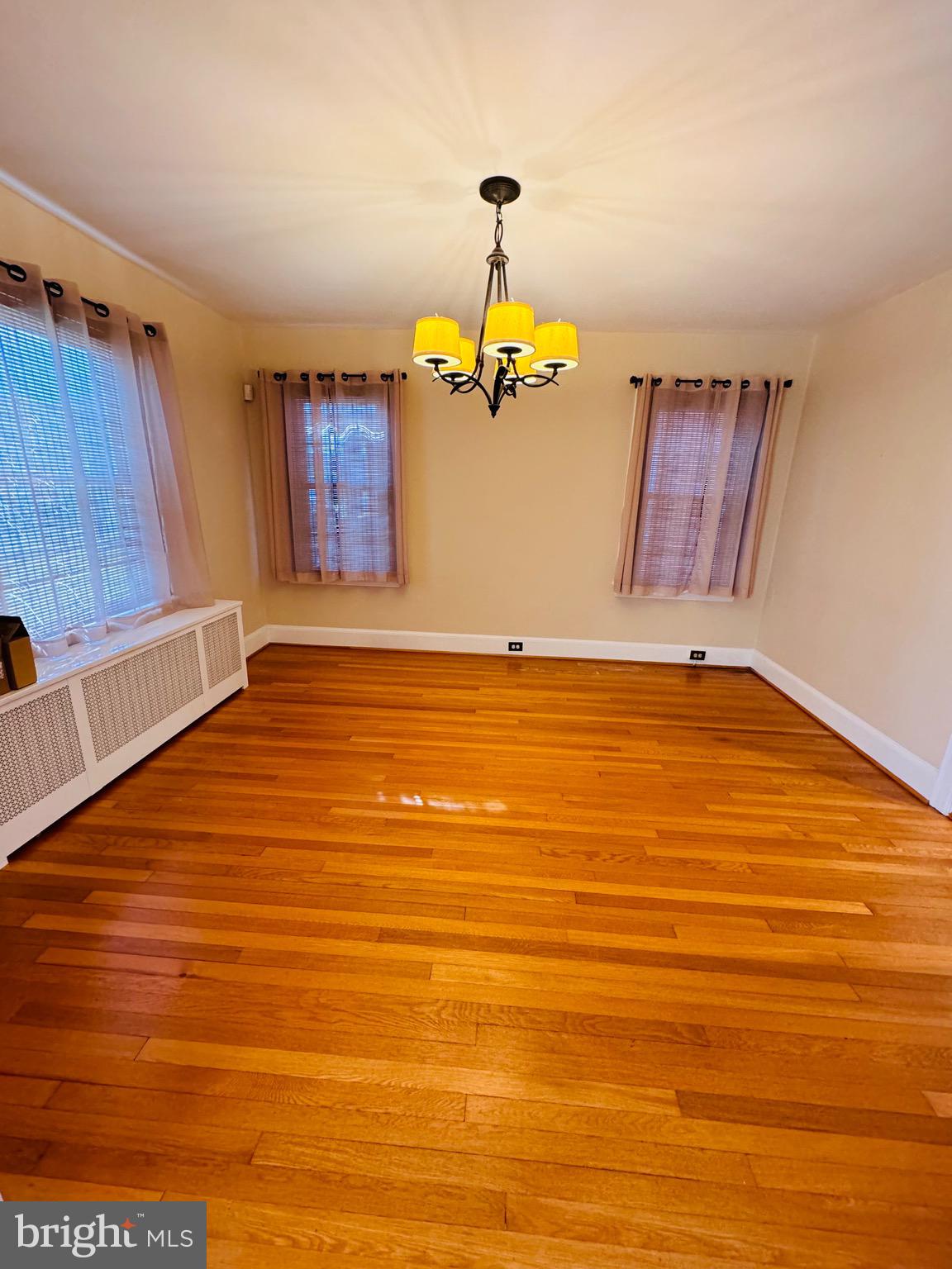 HALFWAY AREA - Residential Lease