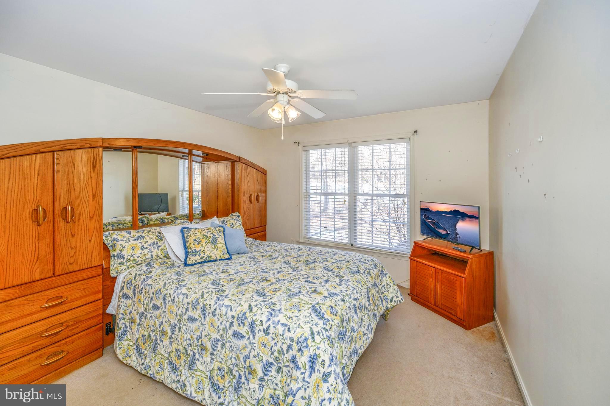 LAKE OF THE WOODS - Residential