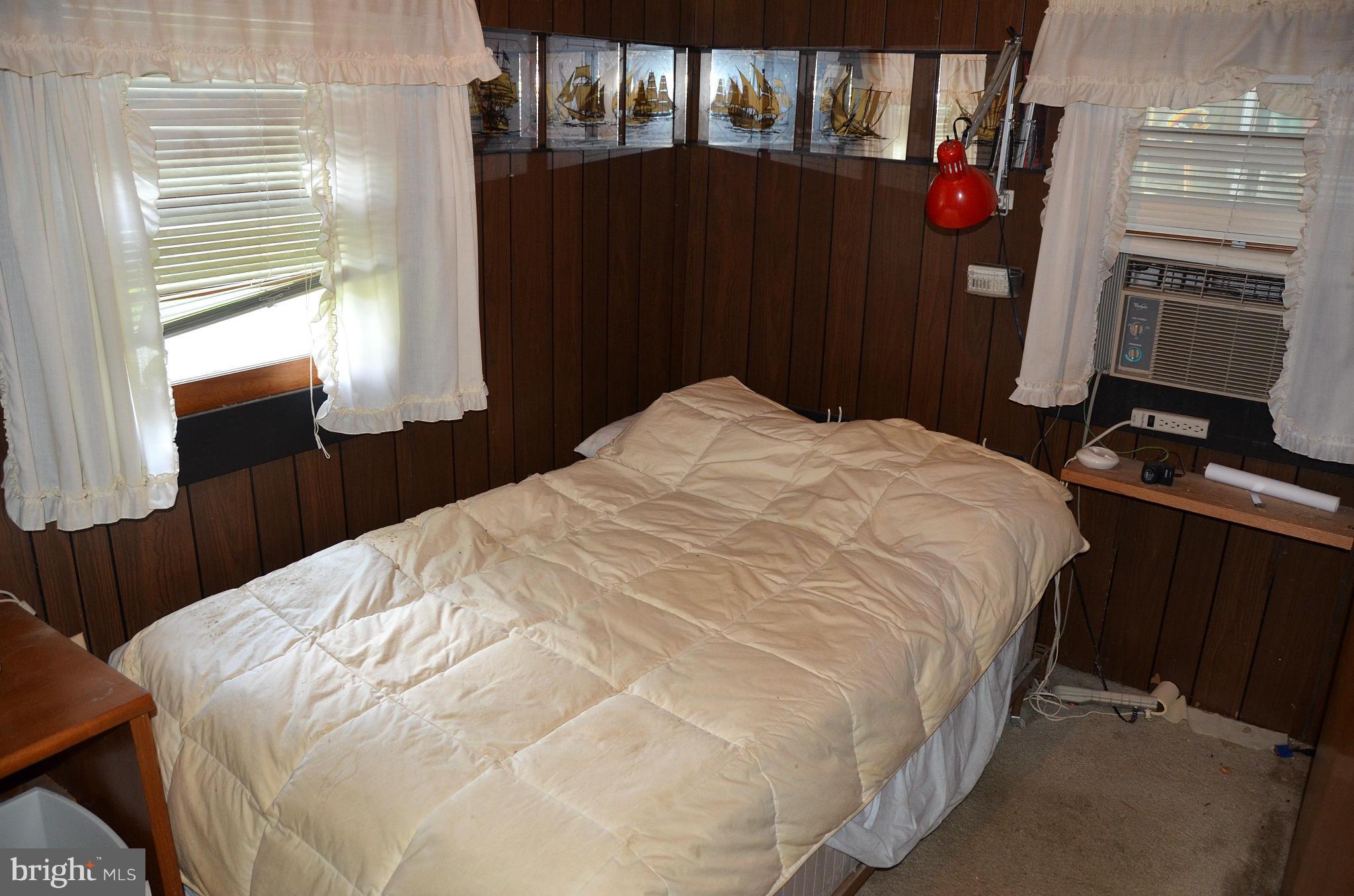 SELBY ON THE BAY - Residential