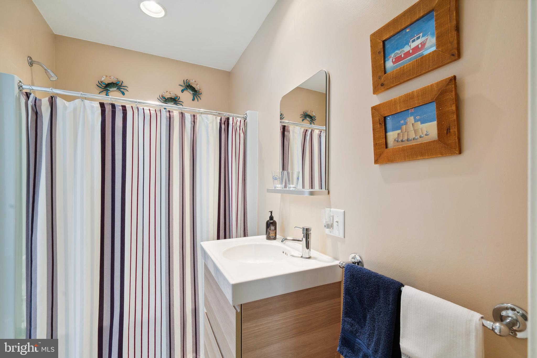 KENTMORE PARK - Residential