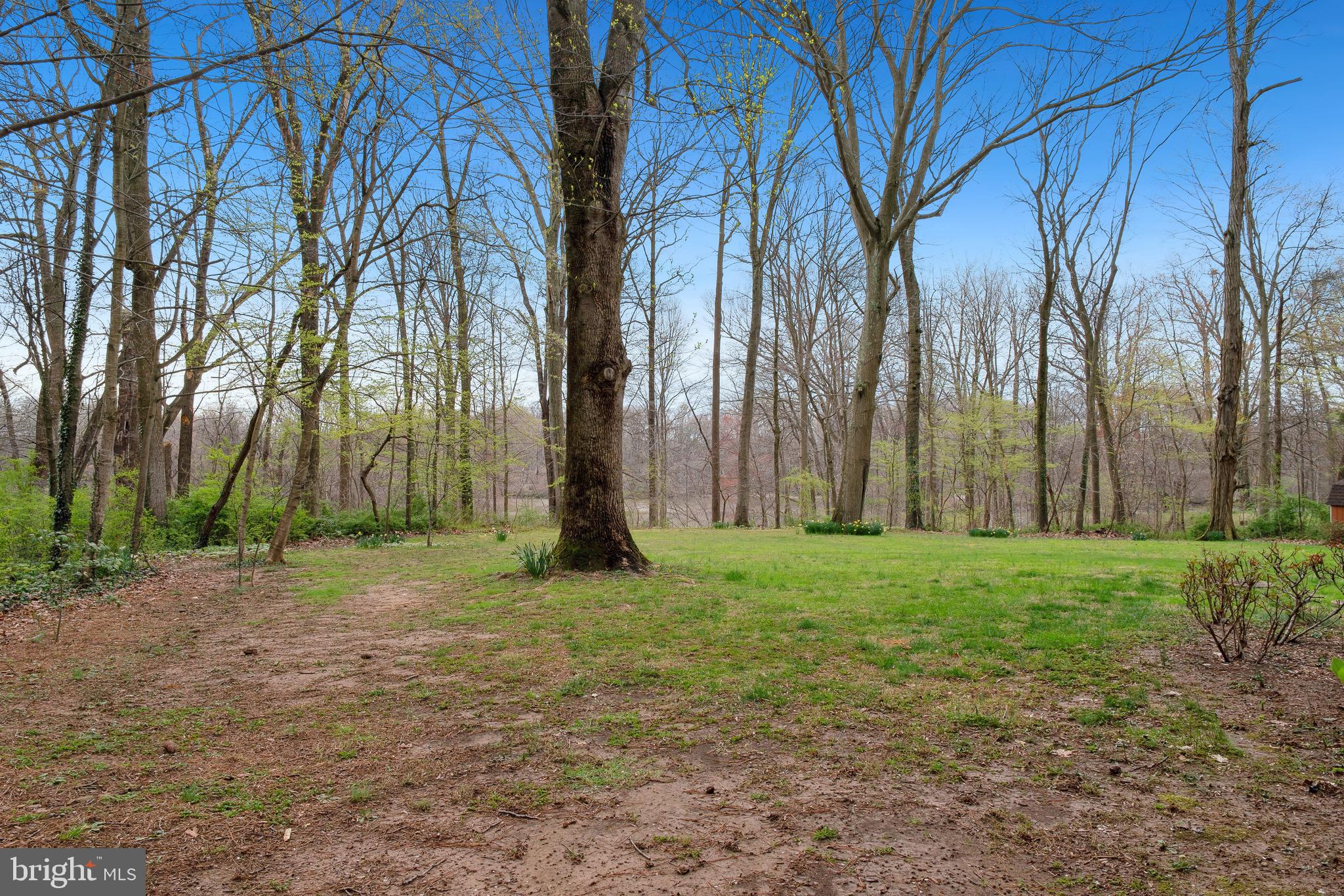 KENTMORE PARK - Residential