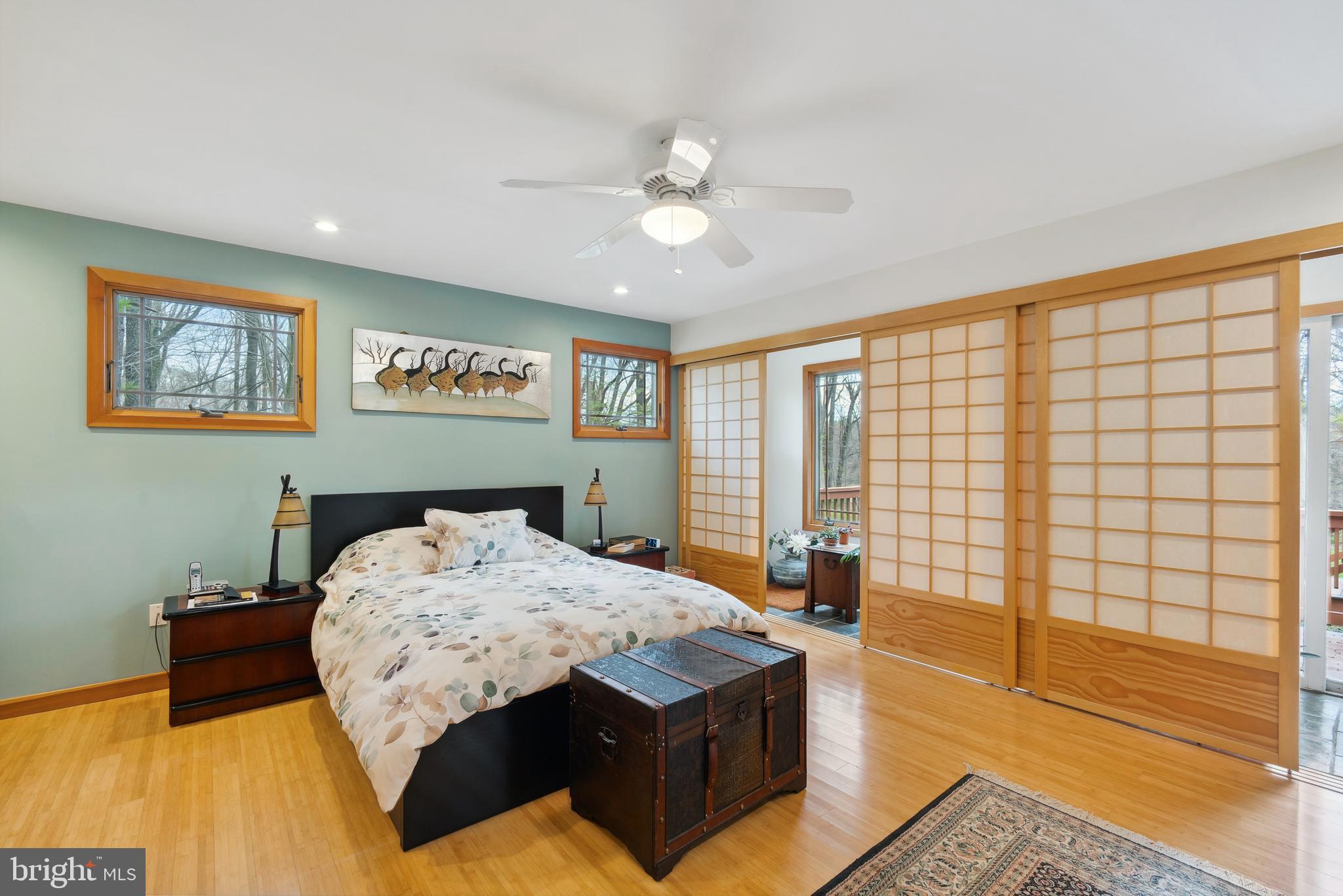 KENTMORE PARK - Residential