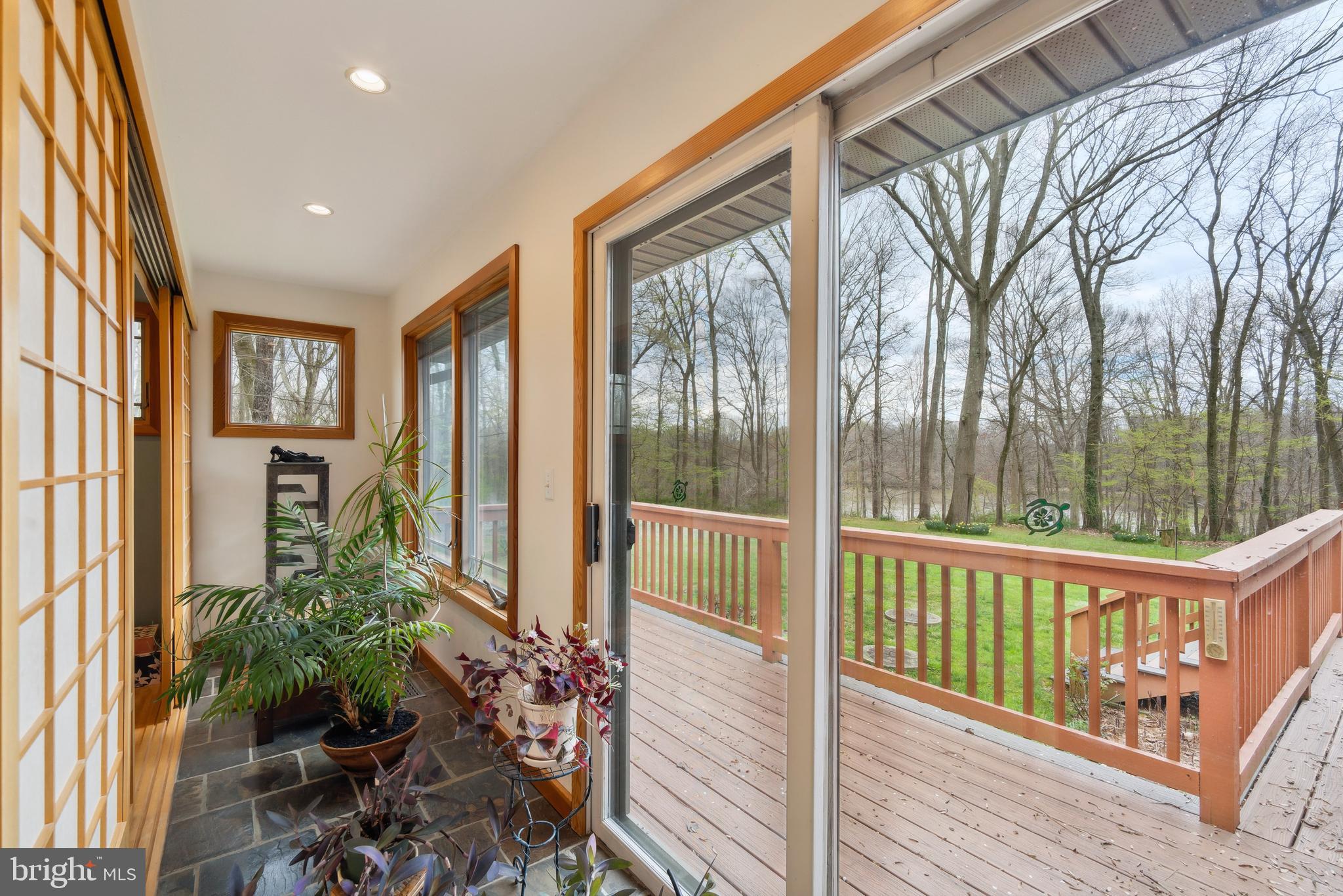 KENTMORE PARK - Residential