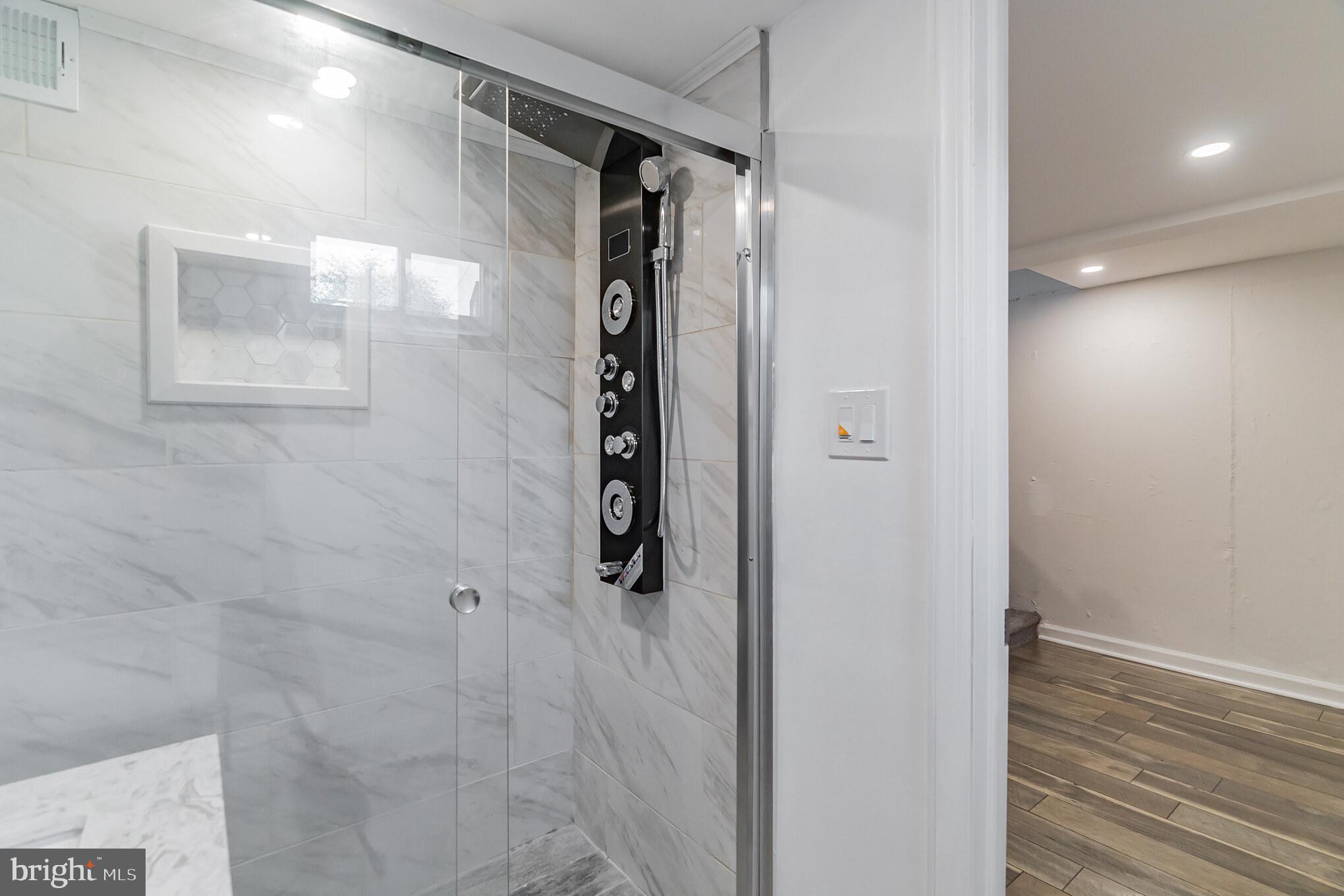 DELMAR VILLAGE - Residential