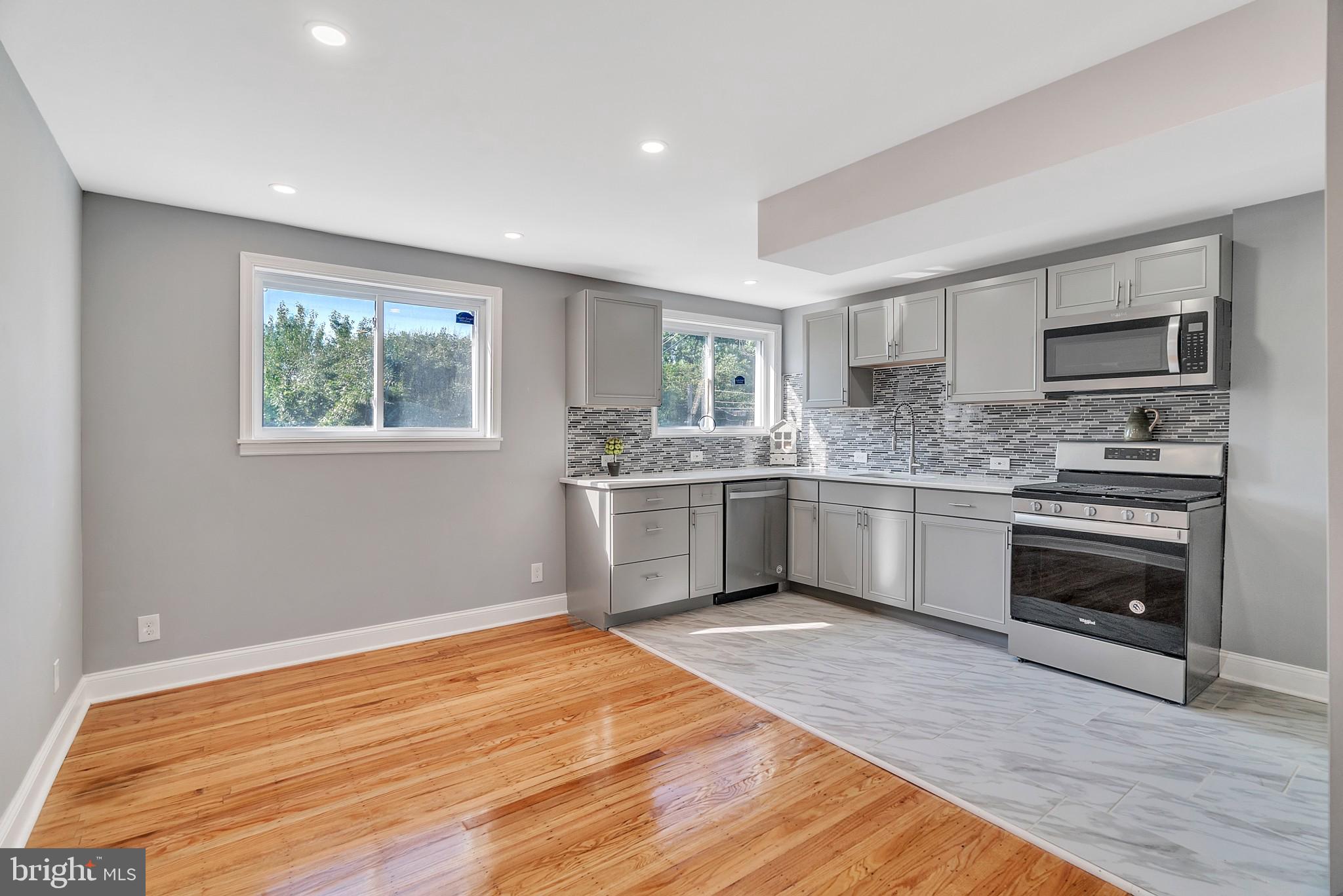 DELMAR VILLAGE - Residential