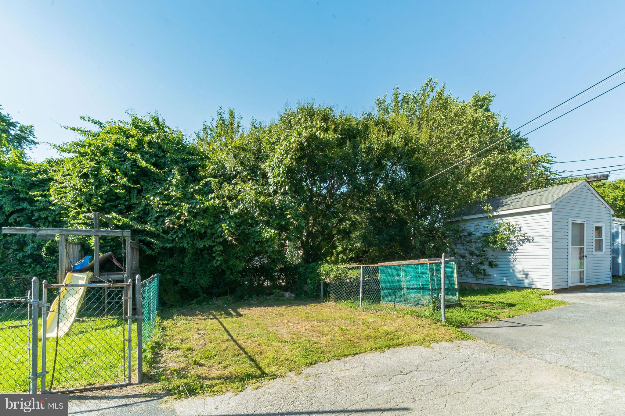 DELMAR VILLAGE - Residential