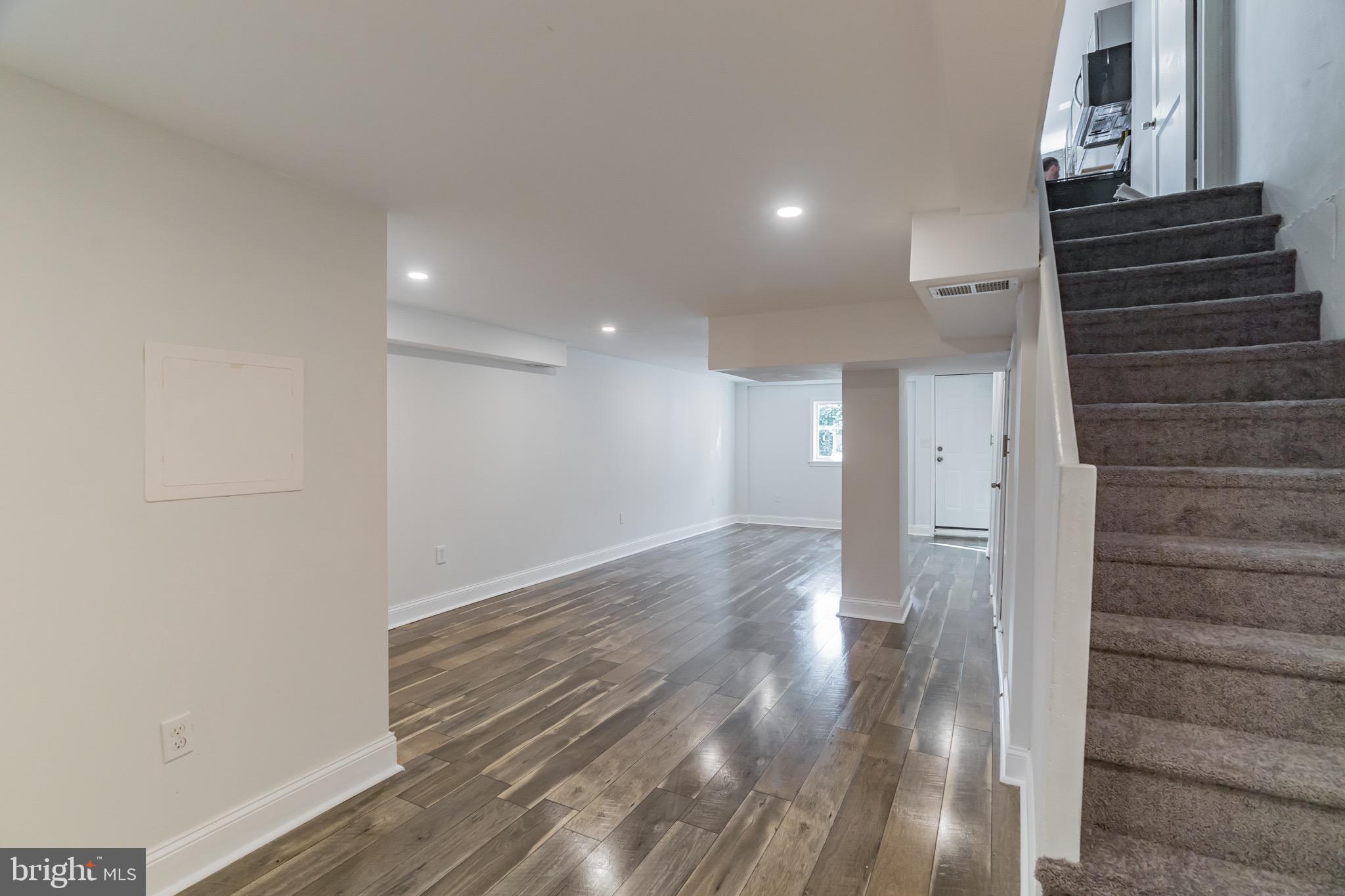 DELMAR VILLAGE - Residential