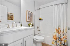 SOUTH BROOK - Residential