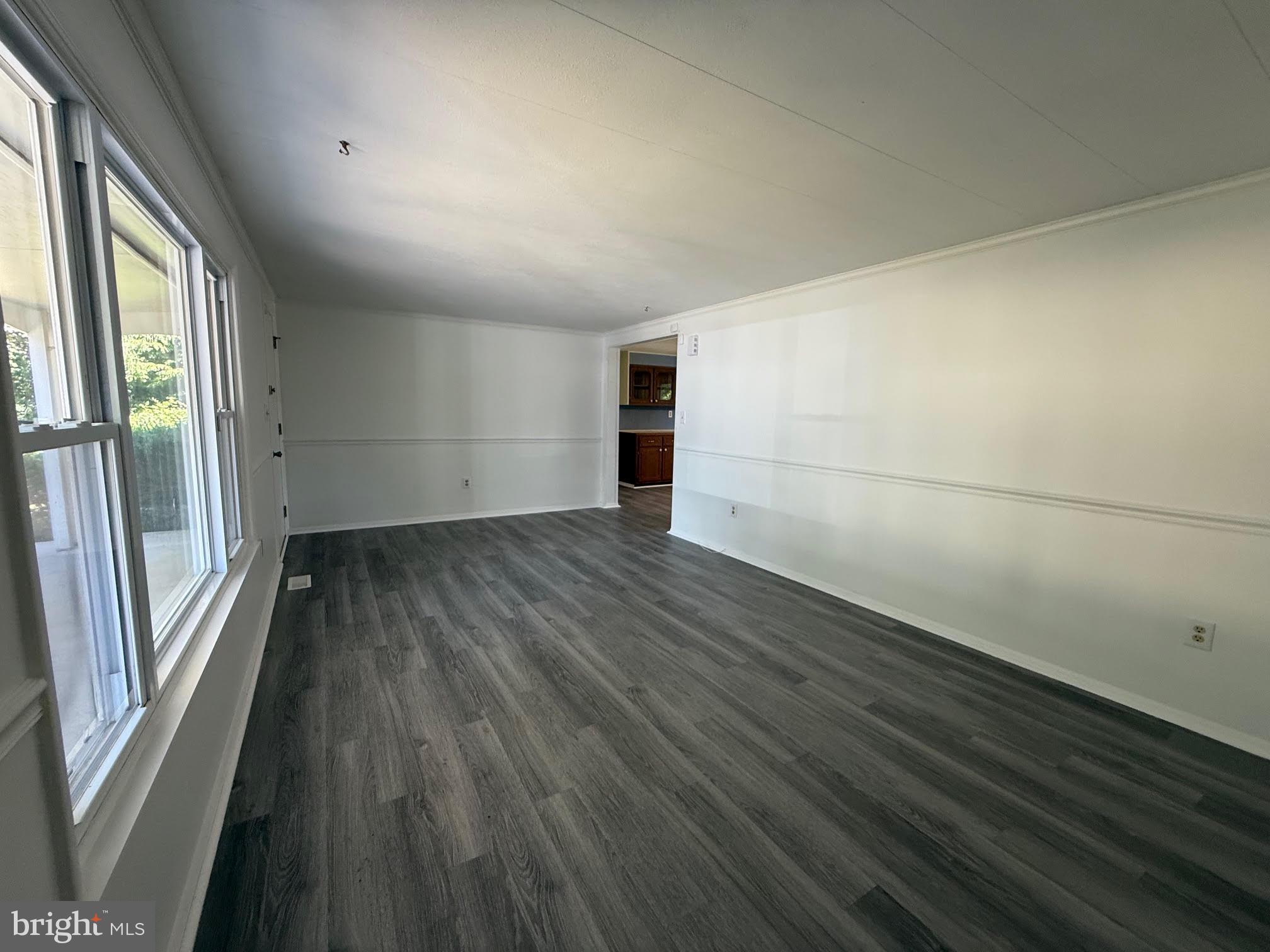 HEDGESVILLE - Residential