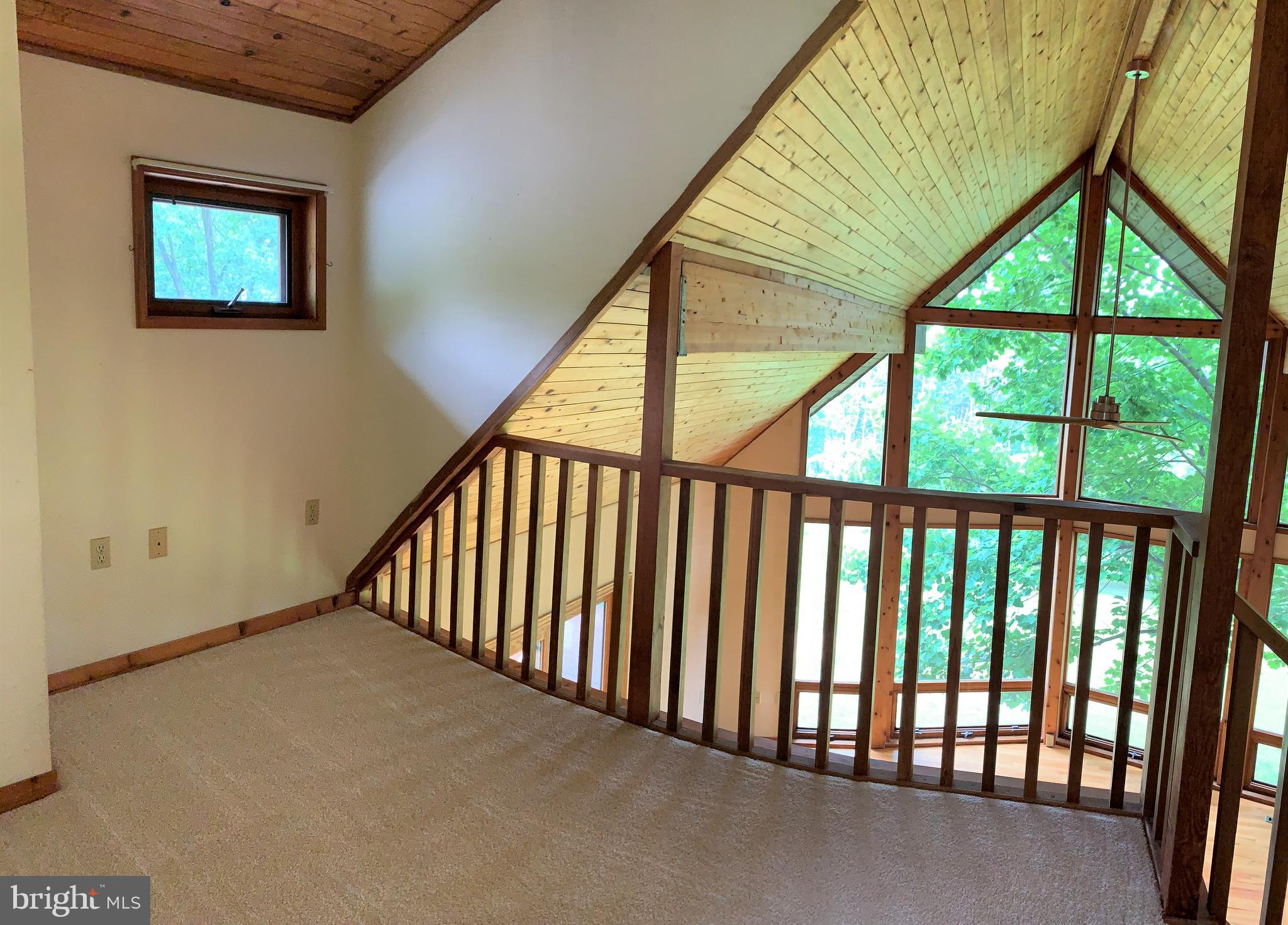 MIDDLETOWN - Residential